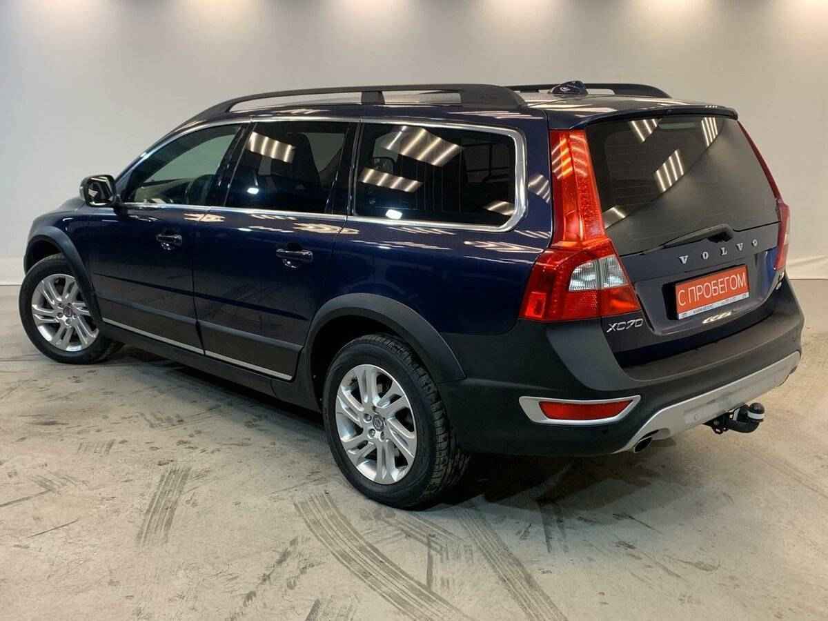 Volvo XC70, II