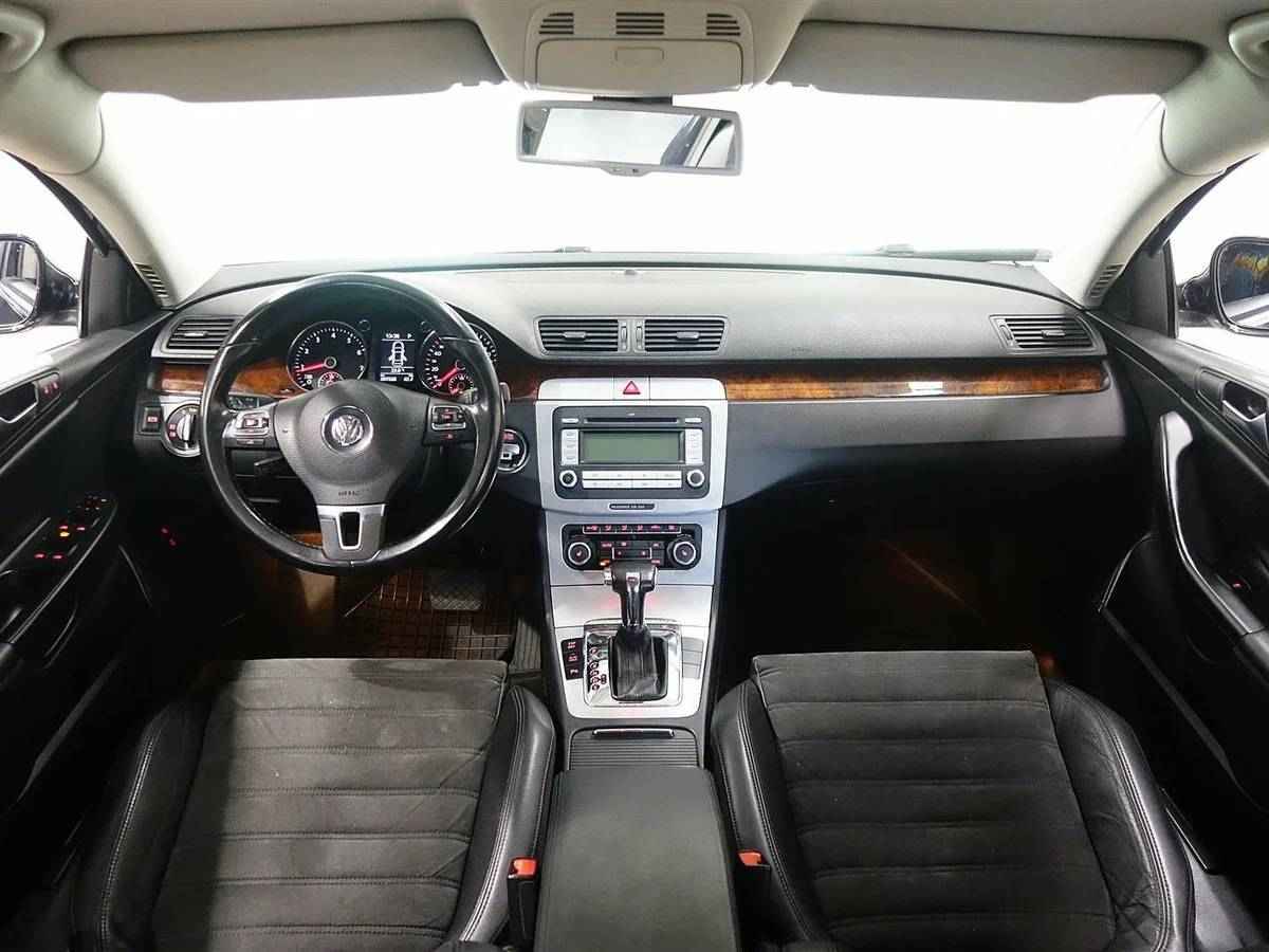 Volkswagen Passat, B6