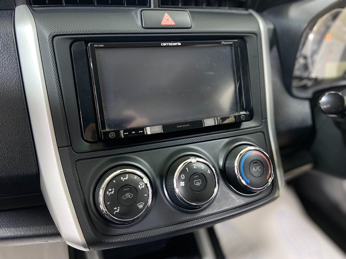 Toyota Corolla Fielder, 2018