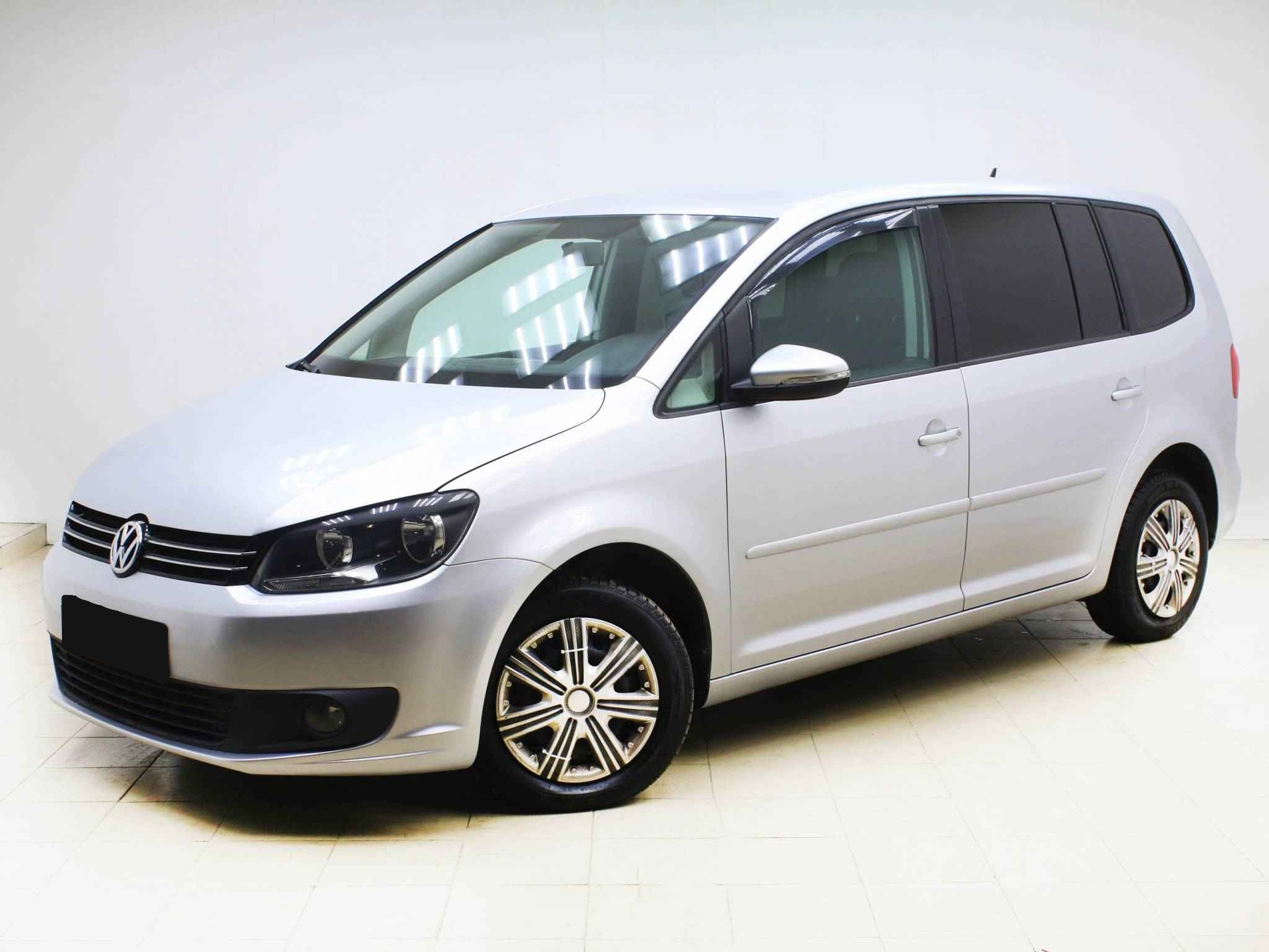 Volkswagen Touran, II