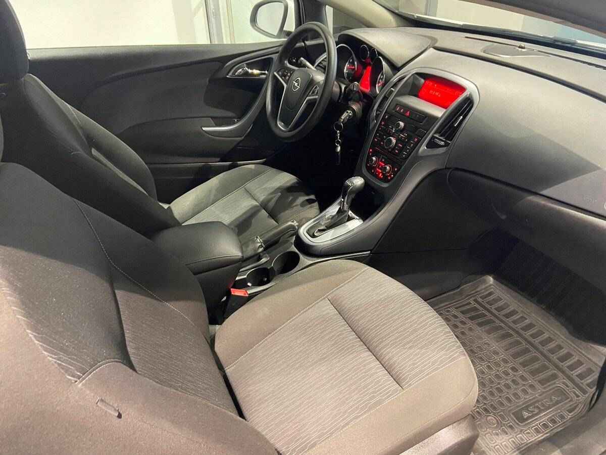 Opel Astra, J Рестайлинг