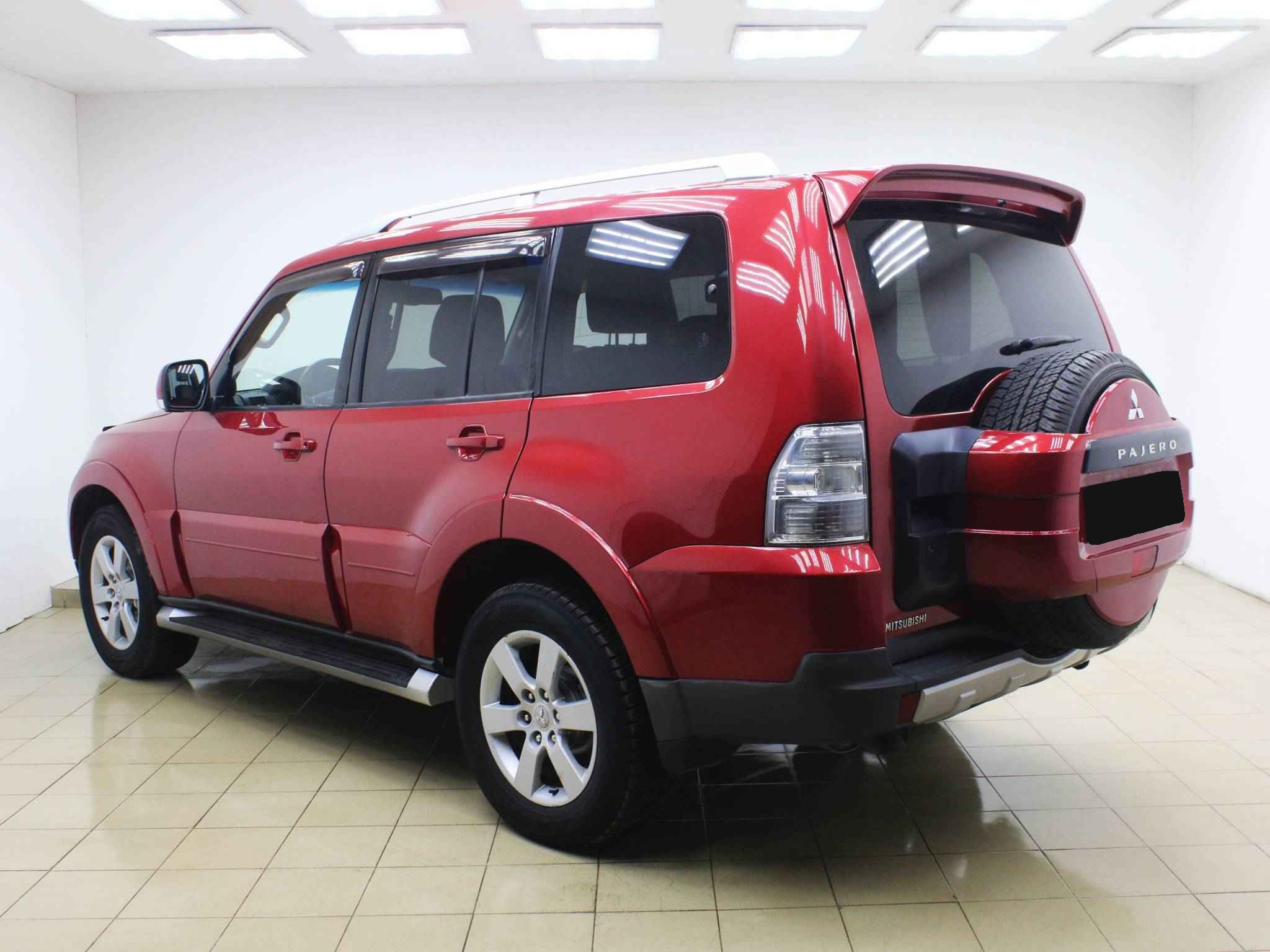 Mitsubishi Pajero, IV