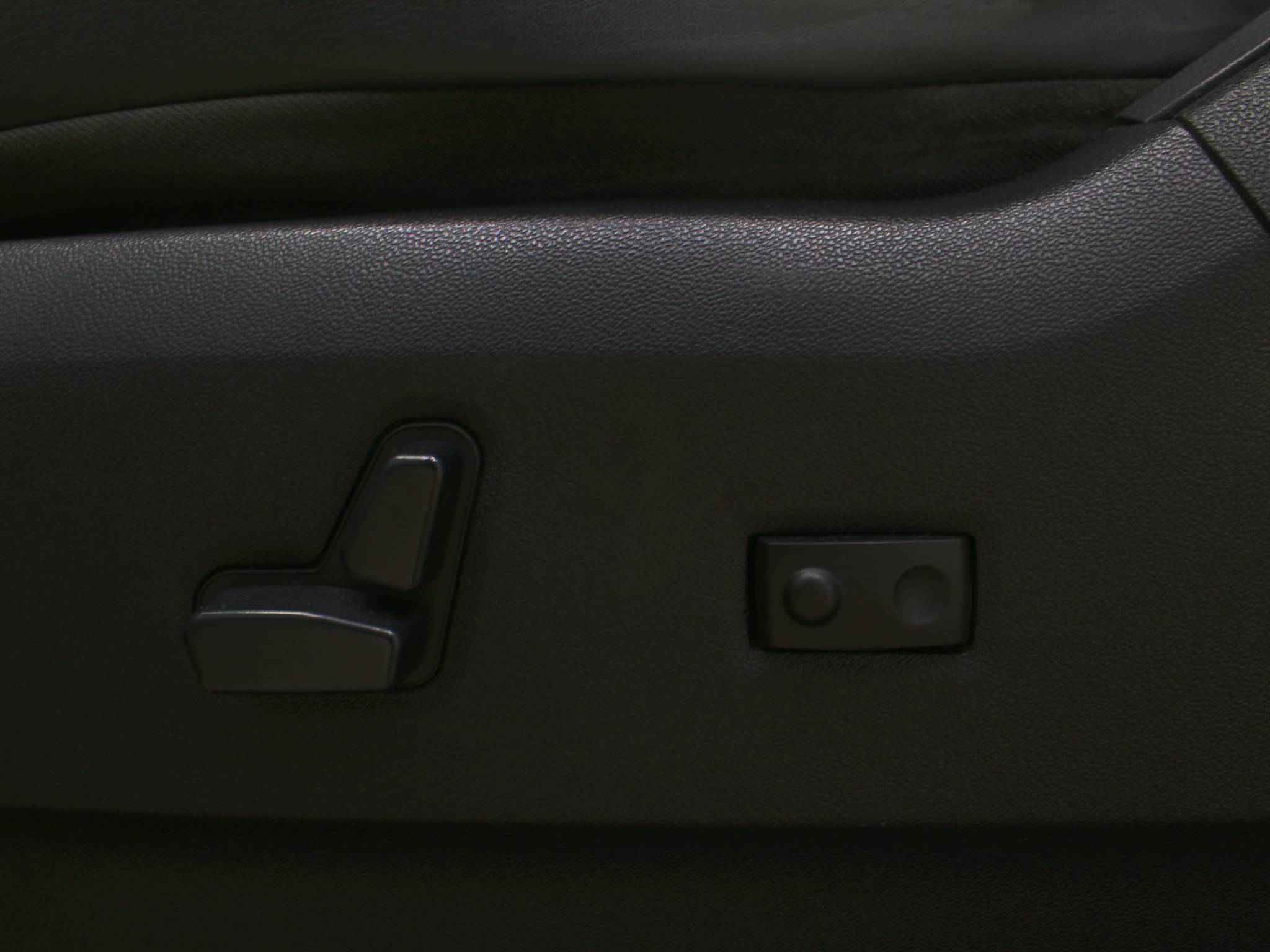 Chrysler Voyager, V Рестайлинг