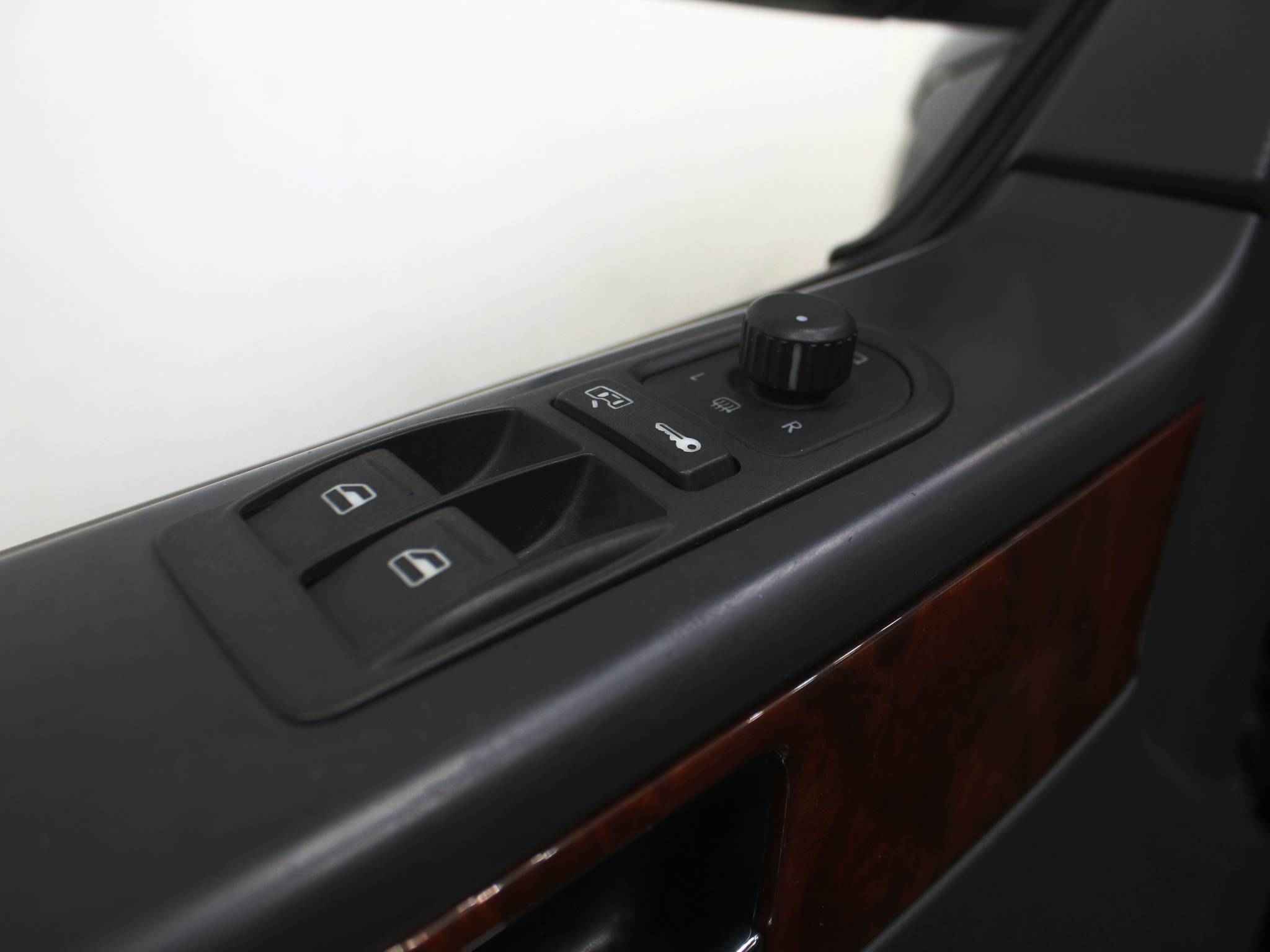 Volkswagen Multivan, T5