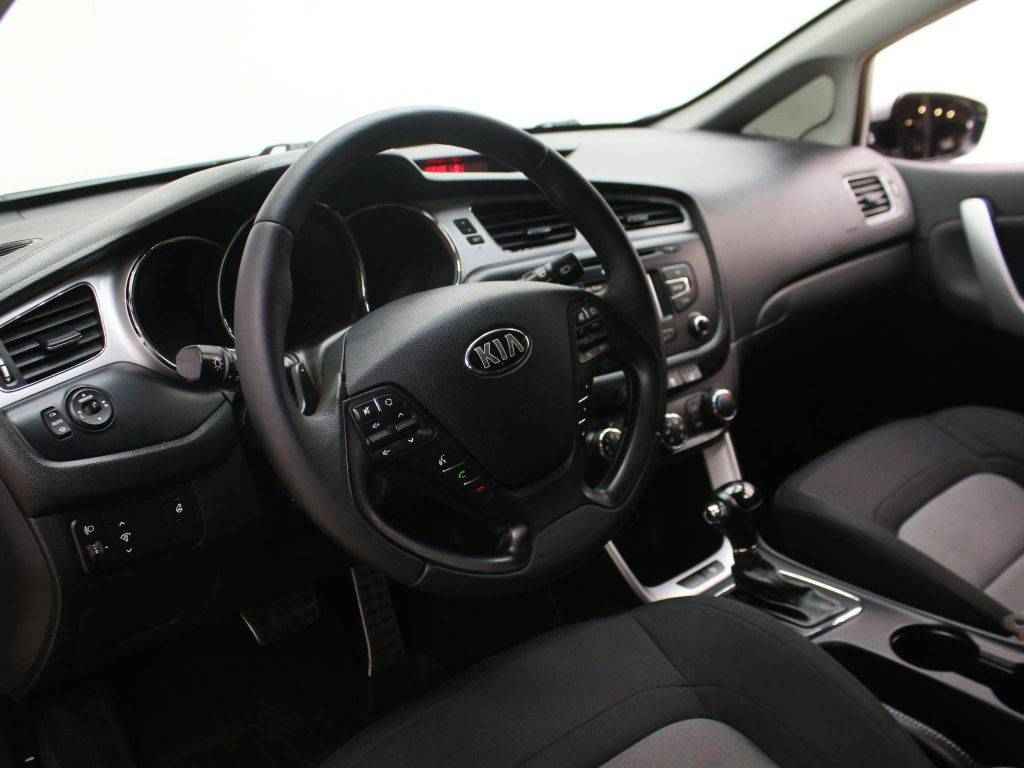 Kia Ceed, II