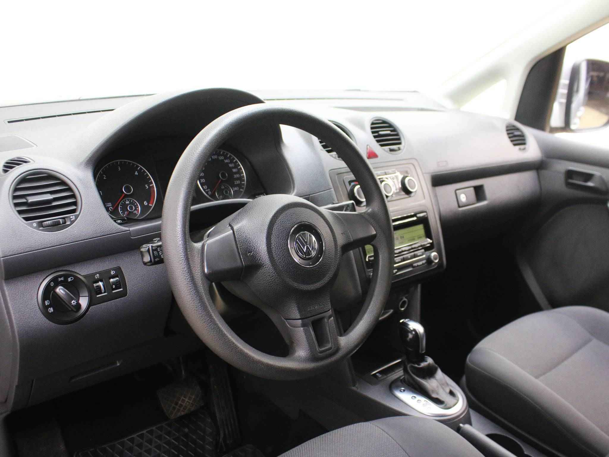 Volkswagen Caddy, III Рестайлинг