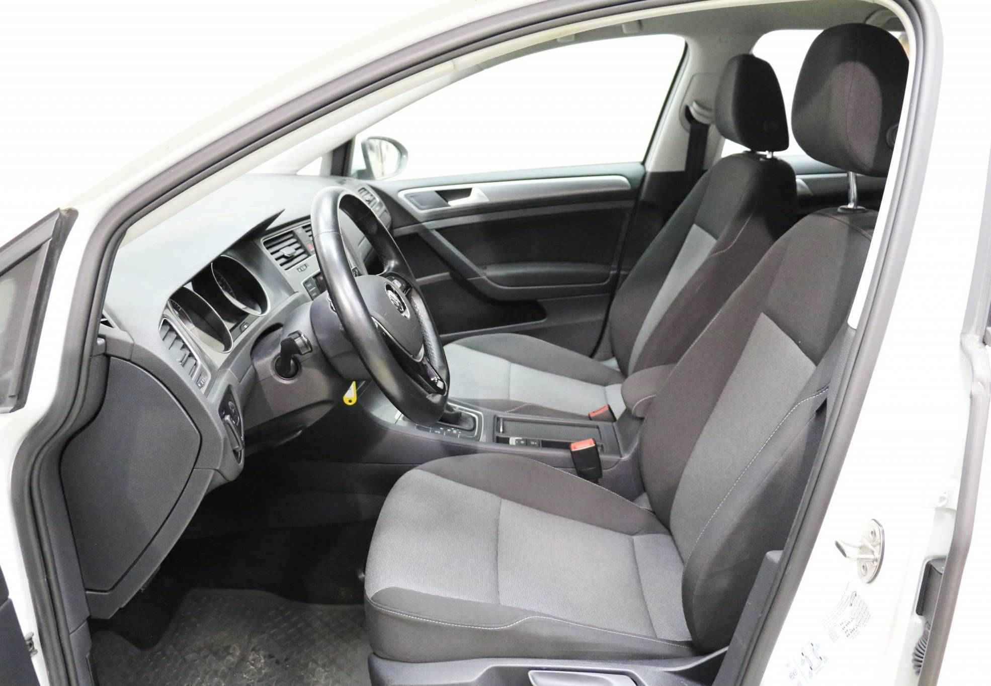 Volkswagen Golf, VII