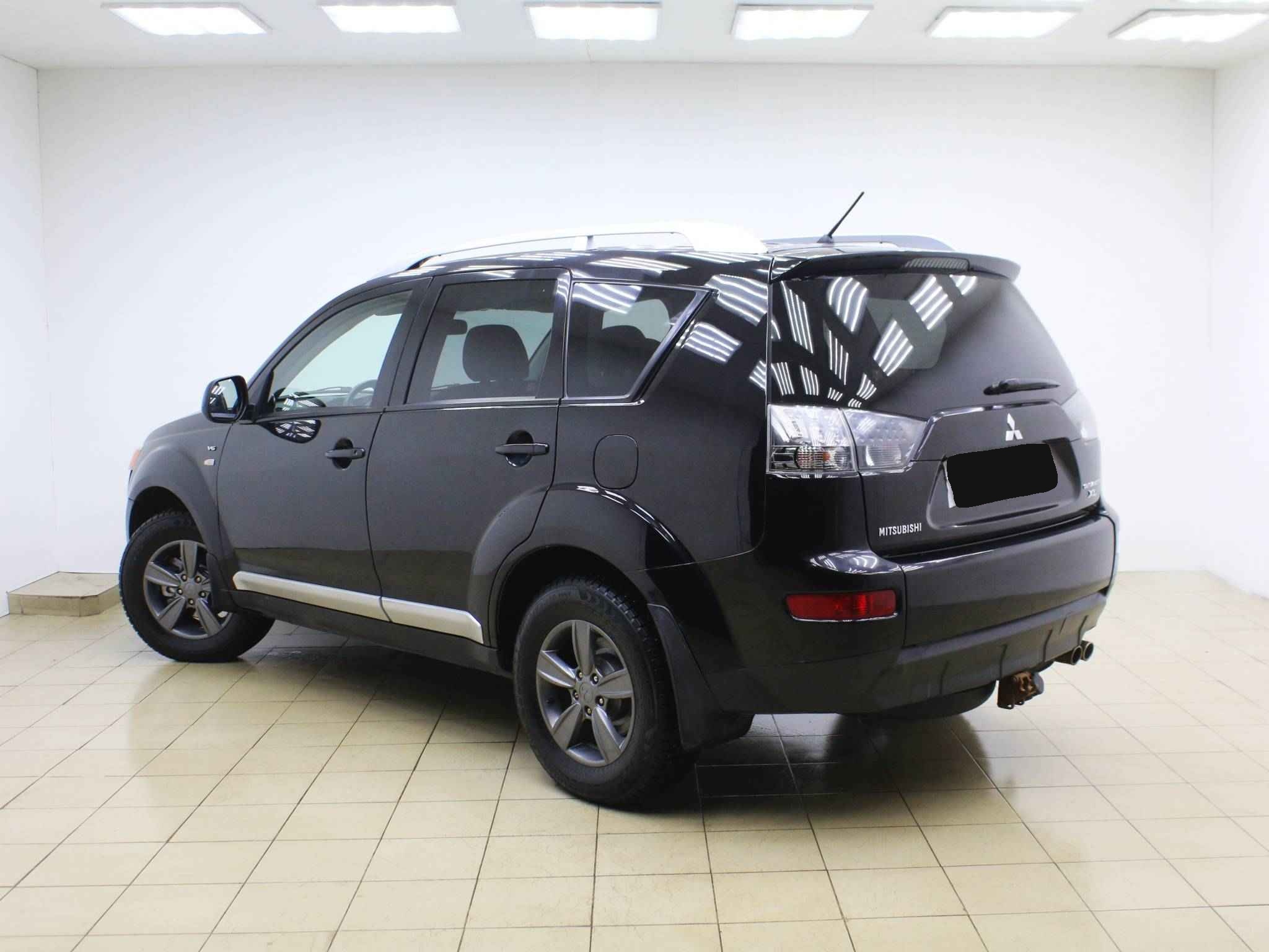 Mitsubishi Outlander, II