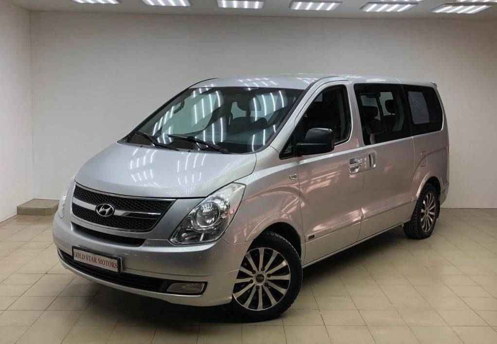 Hyundai Grand Starex, I