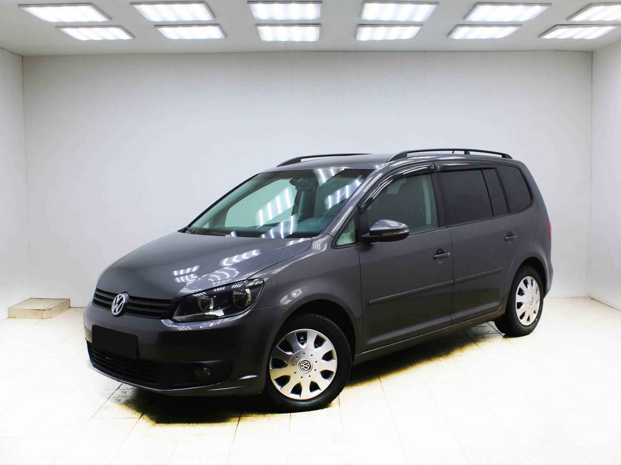 Volkswagen Touran, II