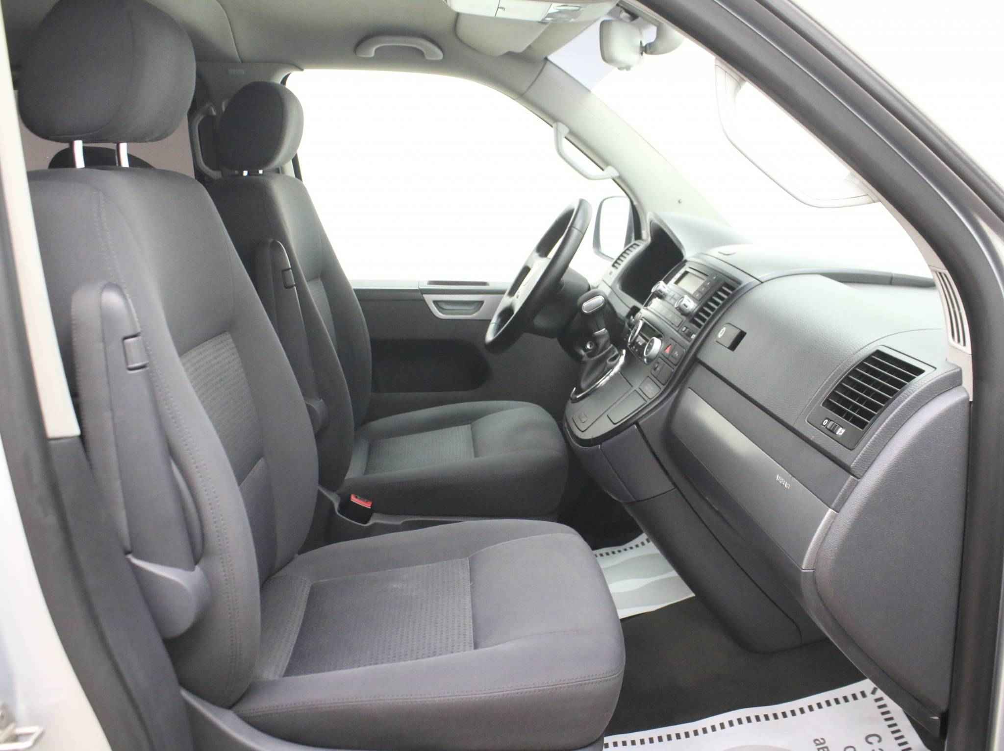 Volkswagen Multivan, T5