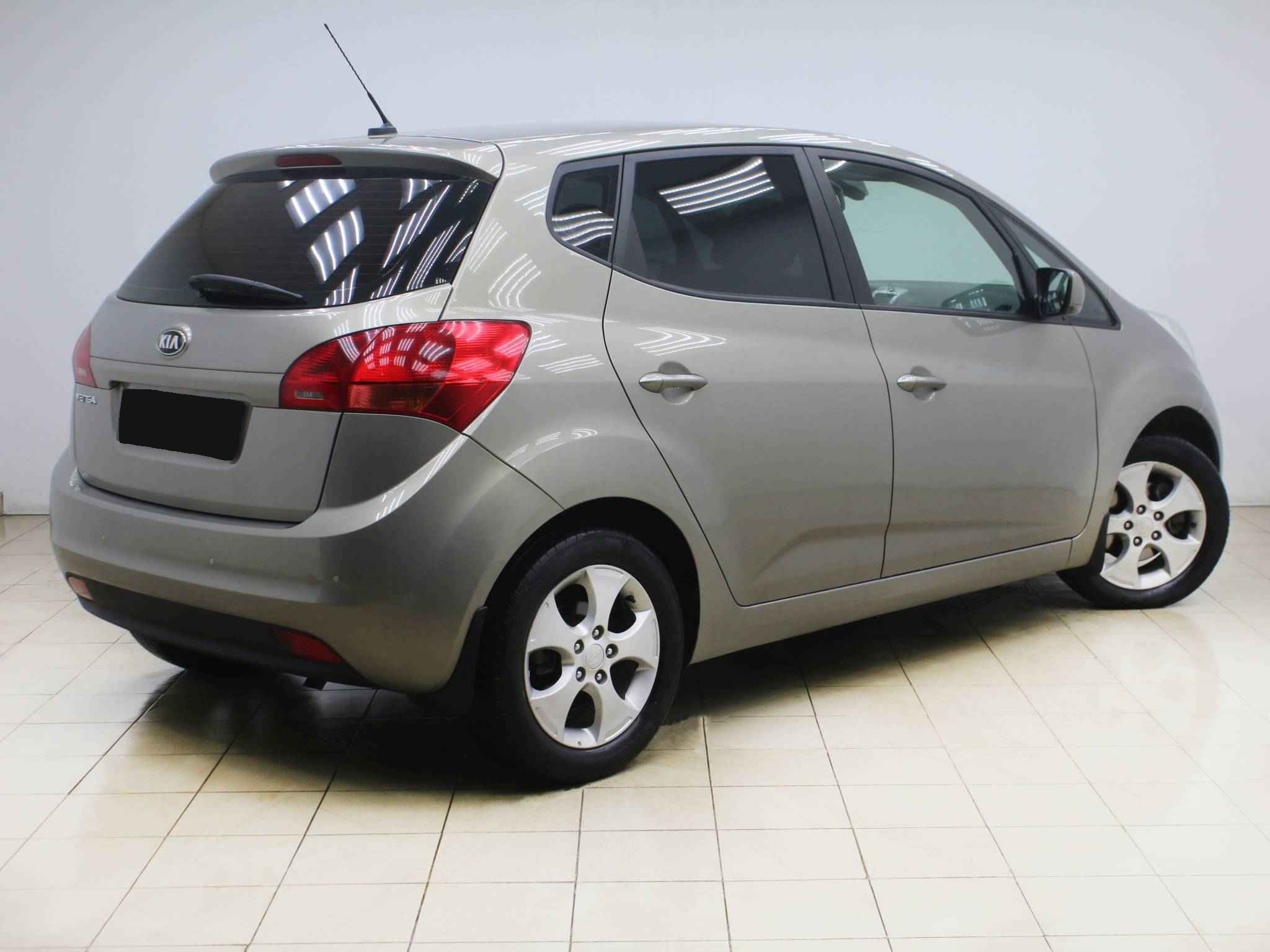 Kia Venga, I