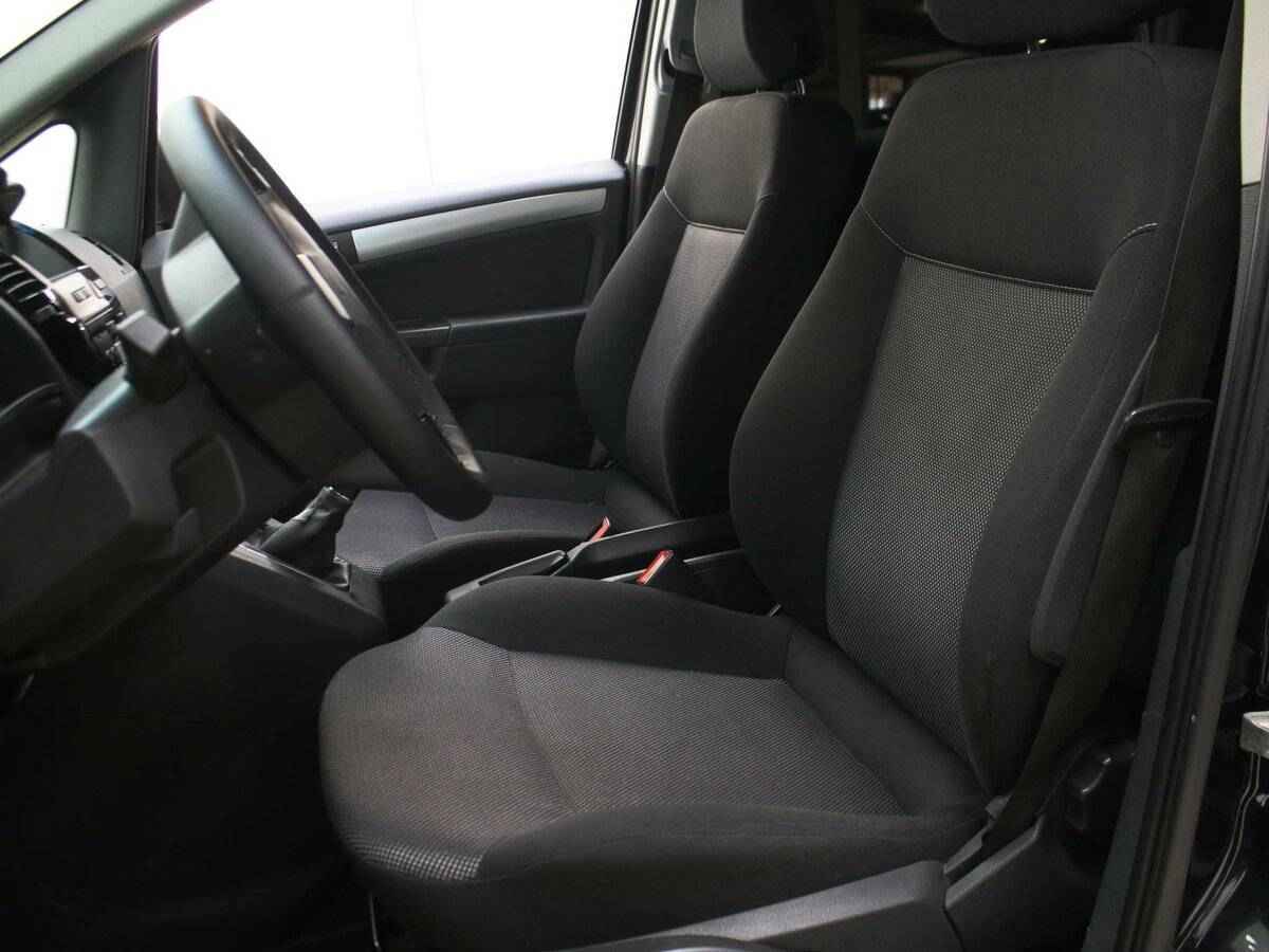 Opel Zafira, B Рестайлинг