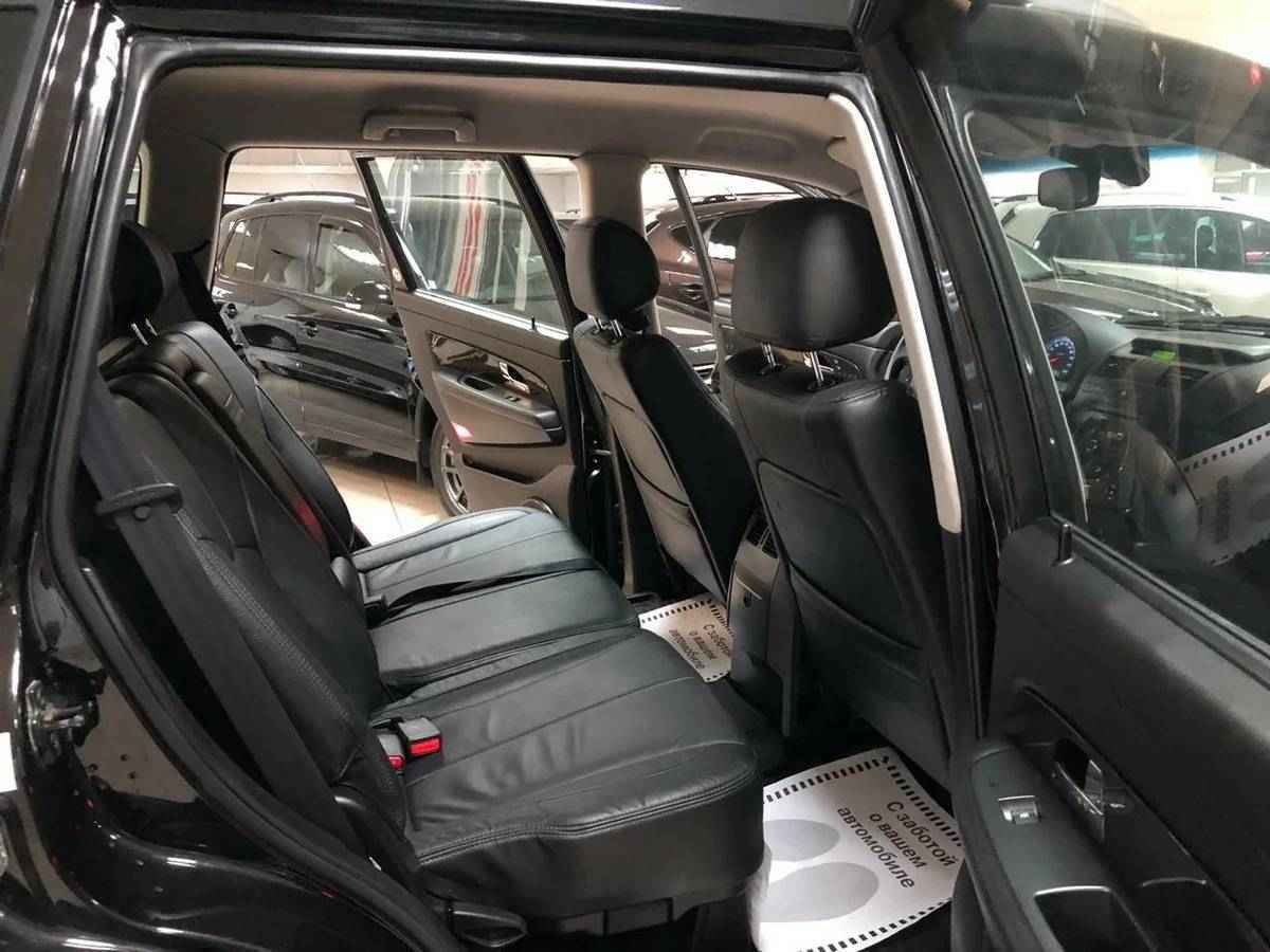 SsangYong Rexton, II