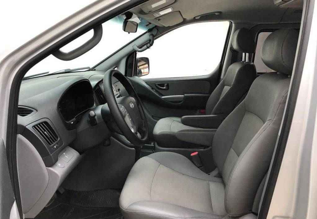 Hyundai Grand Starex, I