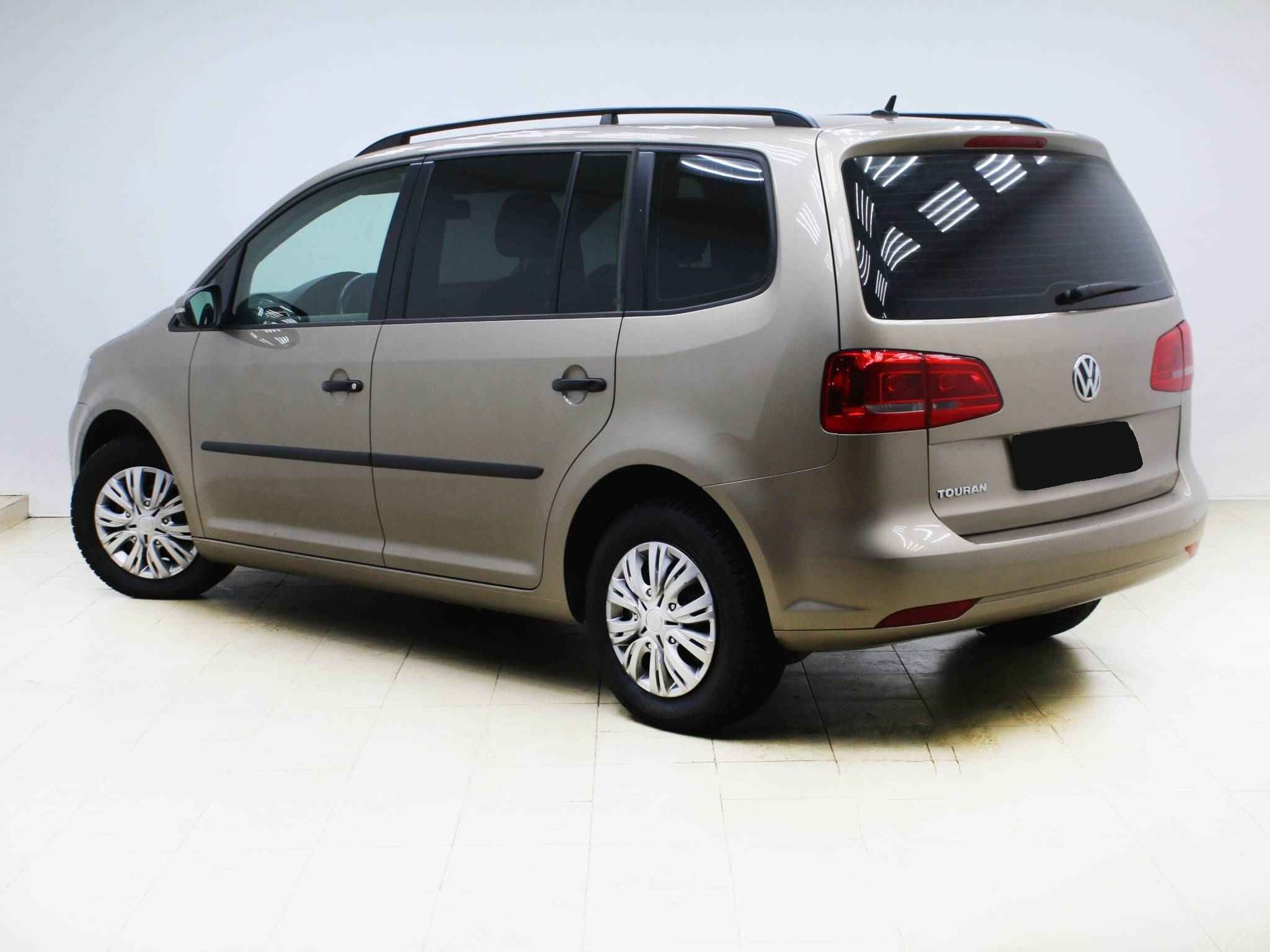 Volkswagen Touran, II