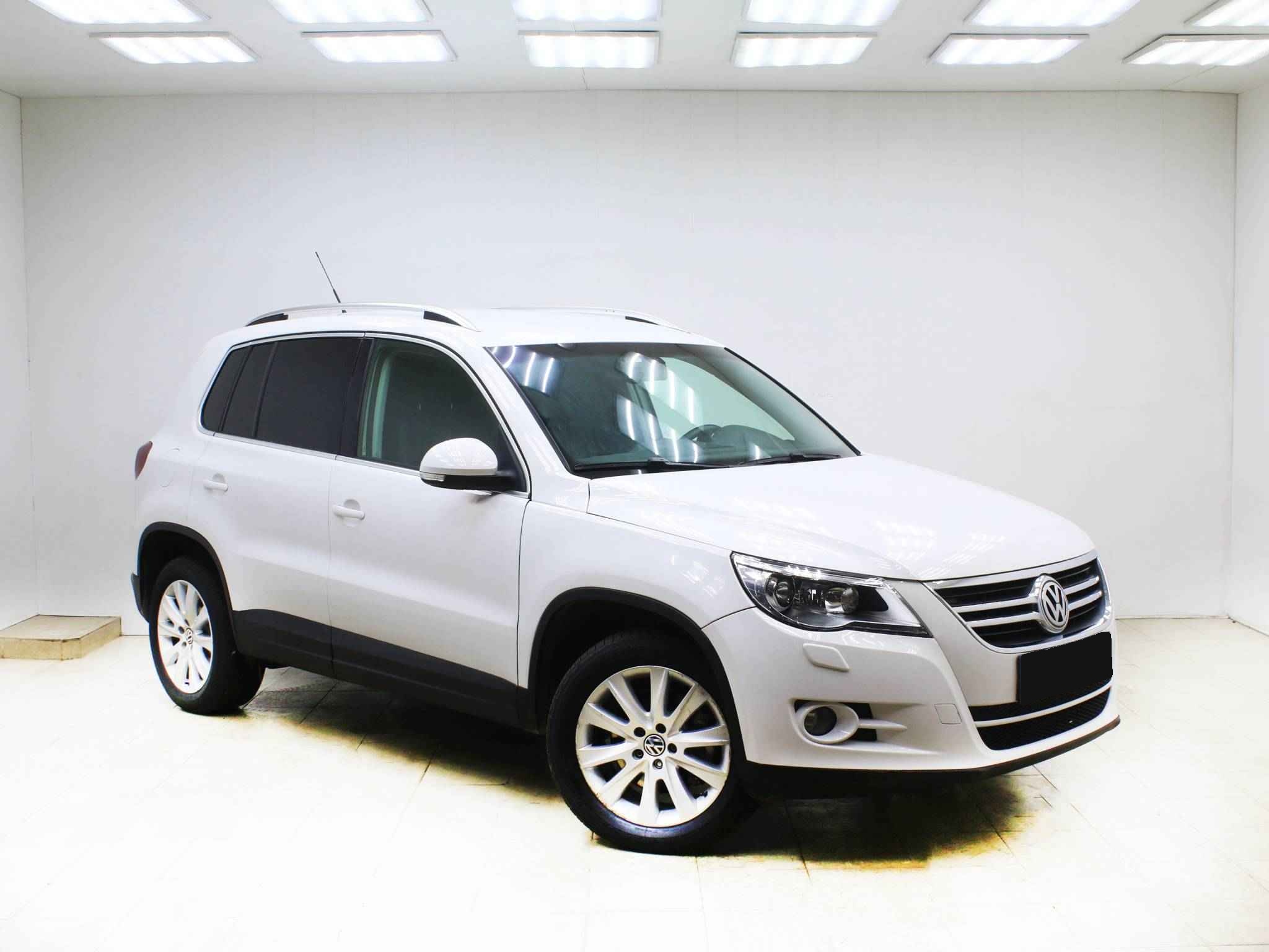 Volkswagen Tiguan, I