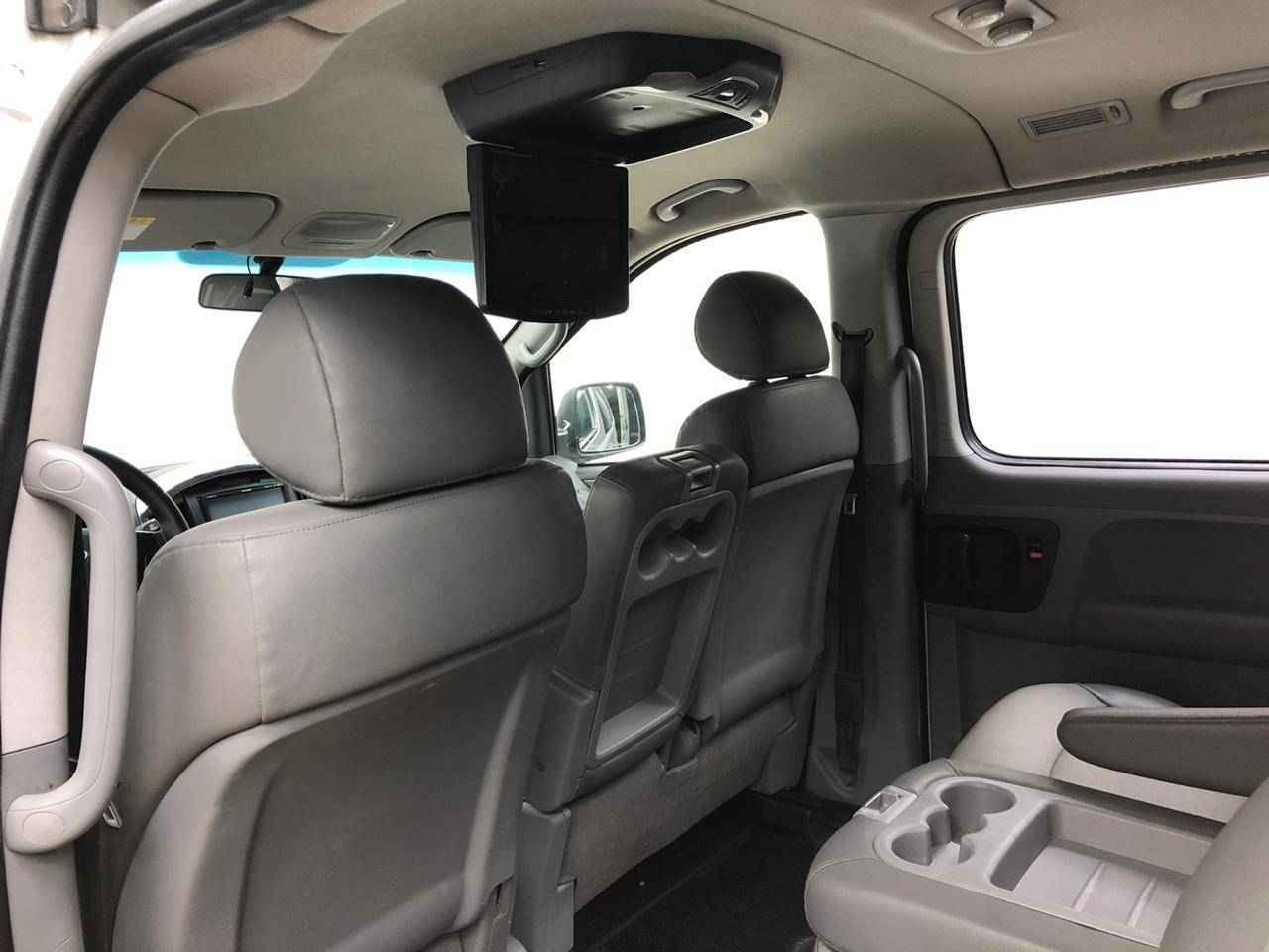 Hyundai Grand Starex, I