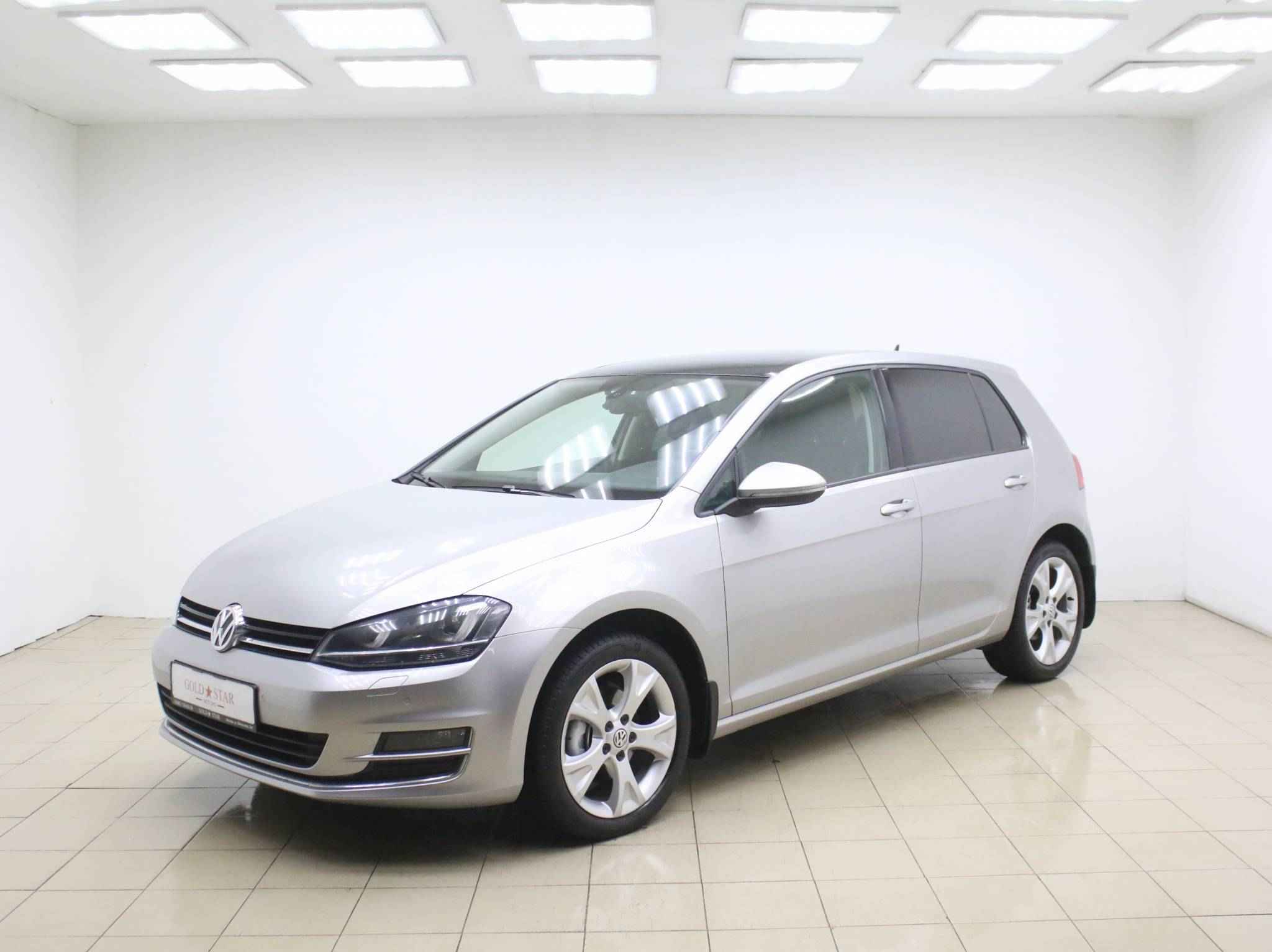 Volkswagen Golf, VII