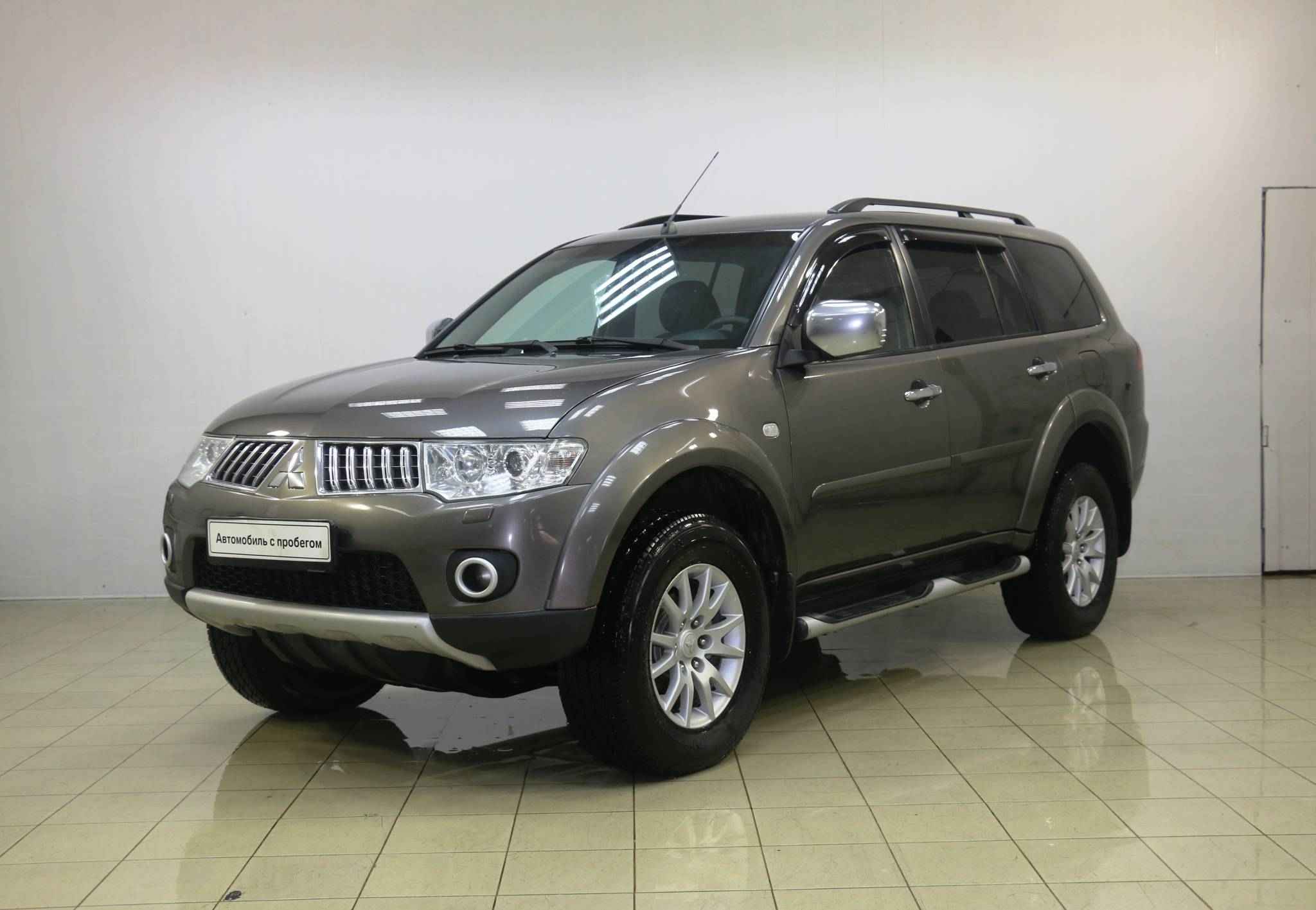 Mitsubishi Pajero Sport, II