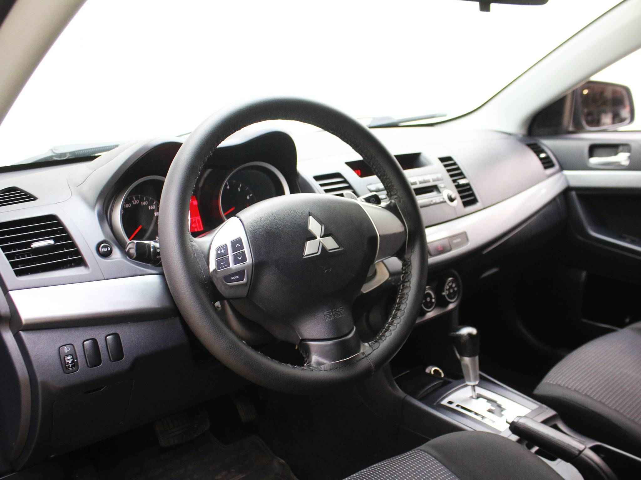 Mitsubishi Lancer, X