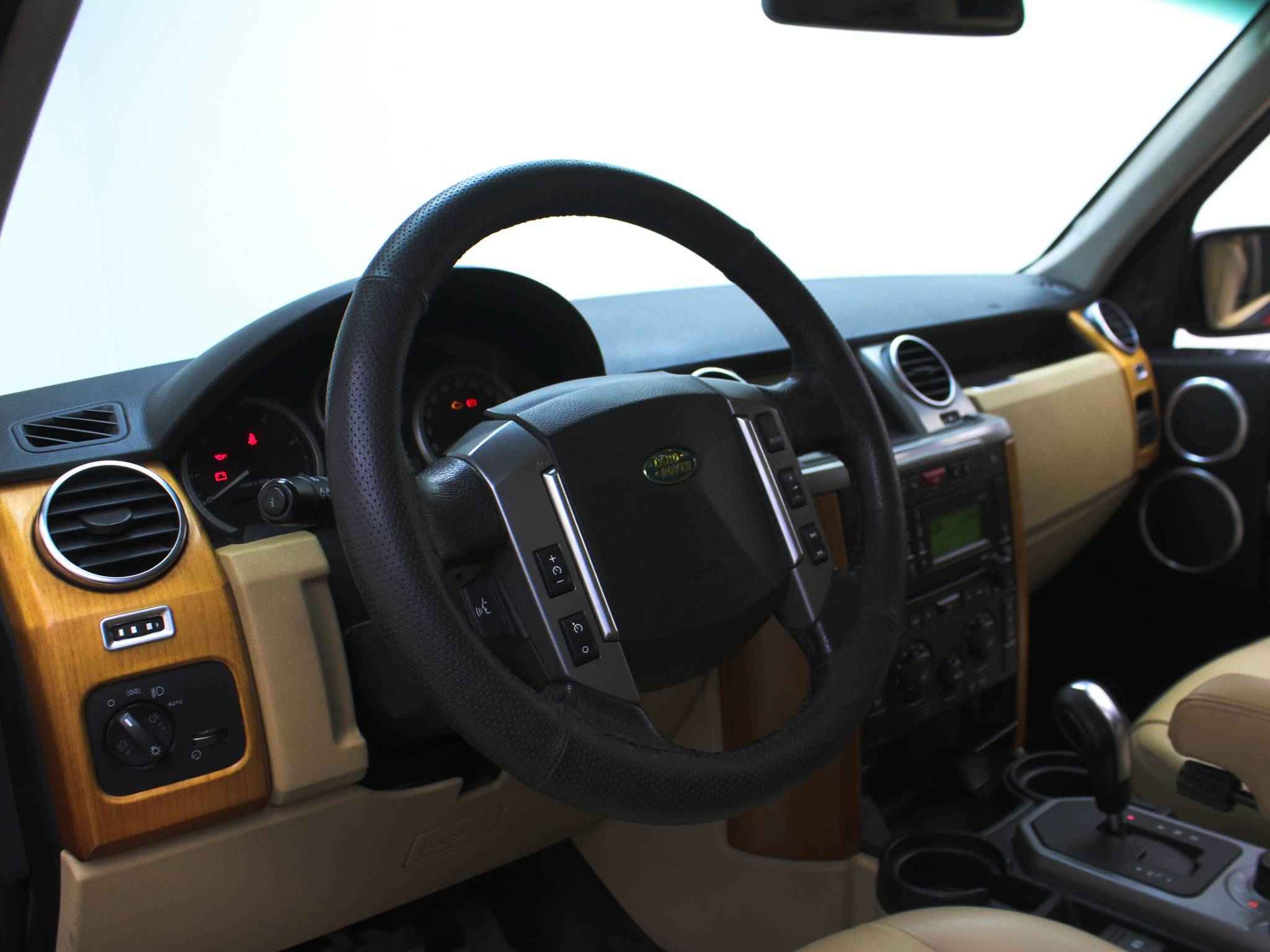 Land Rover Discovery, III