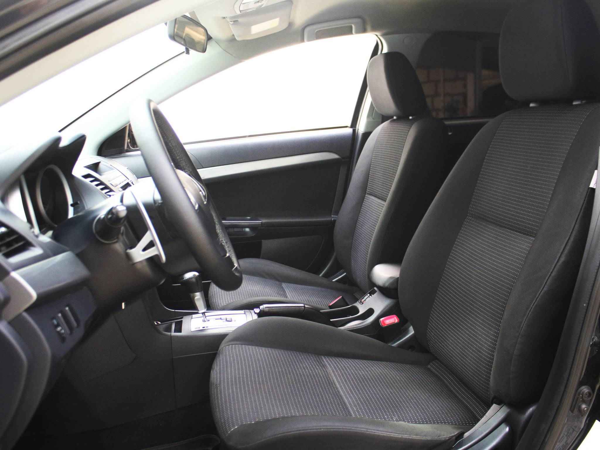 Mitsubishi Lancer, X