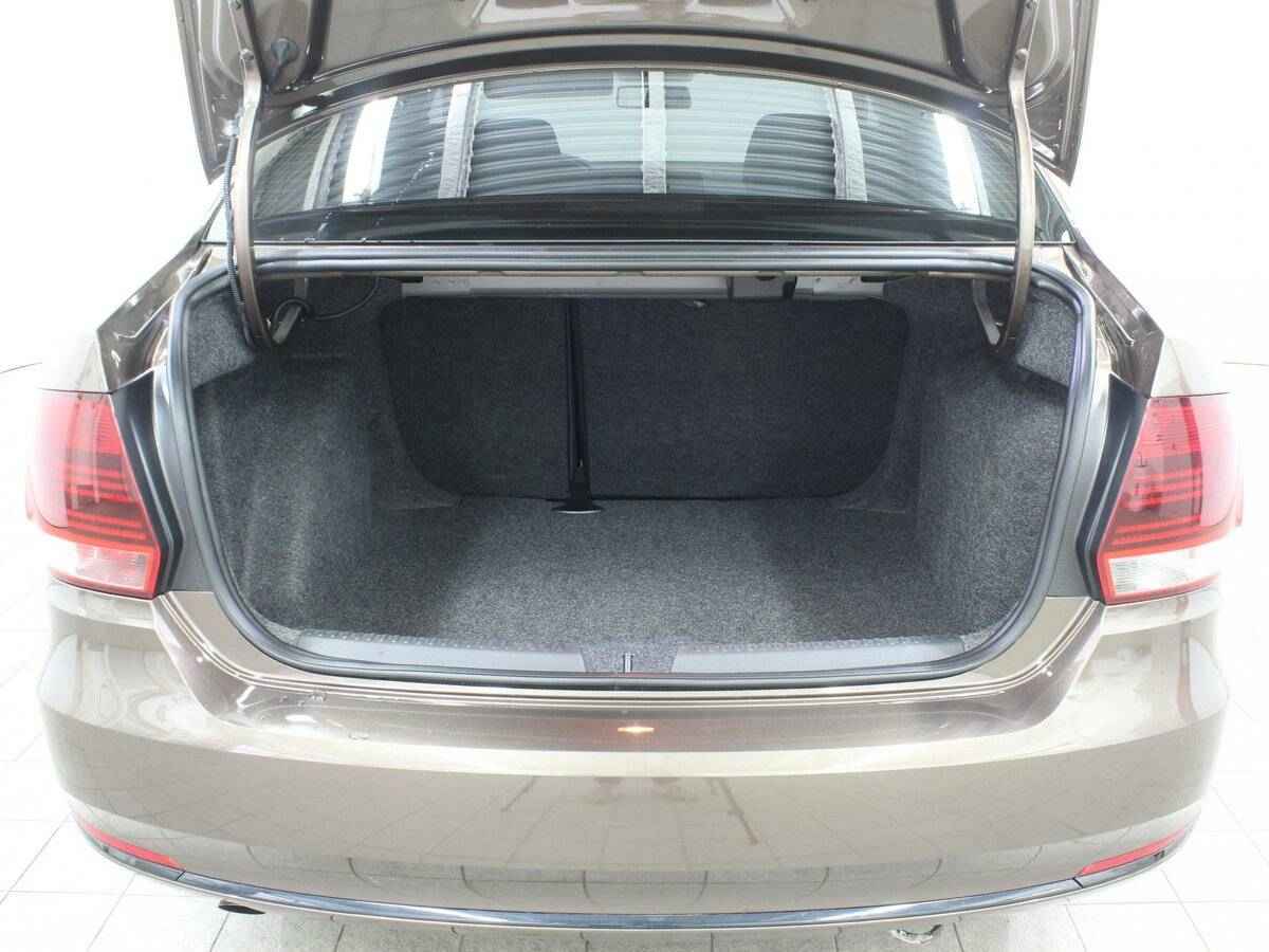 Volkswagen Polo, V Рестайлинг