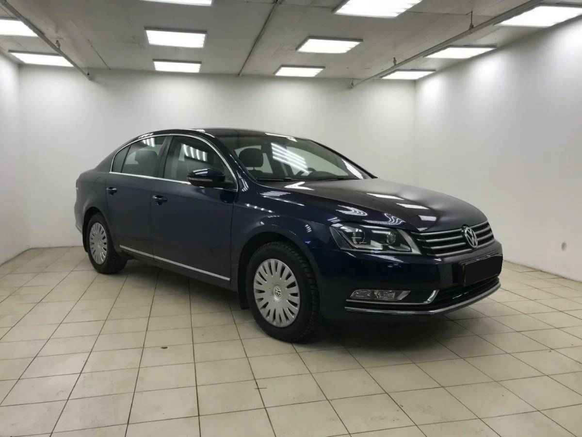Volkswagen Passat, B7