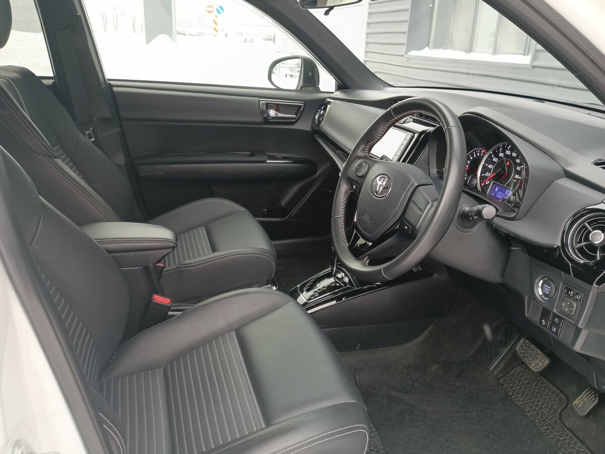 Toyota Corolla Fielder, 2018