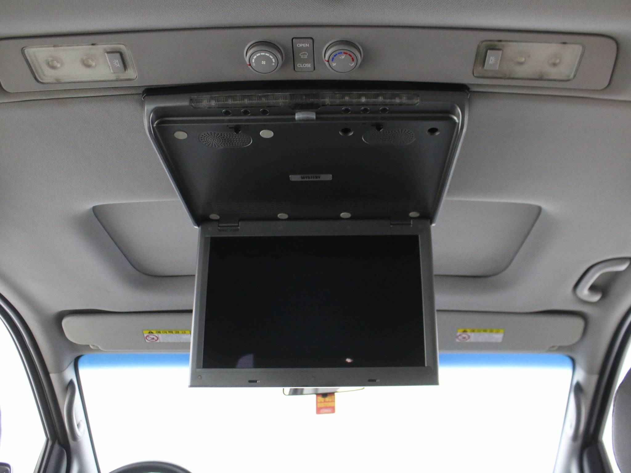 Hyundai Grand Starex, I