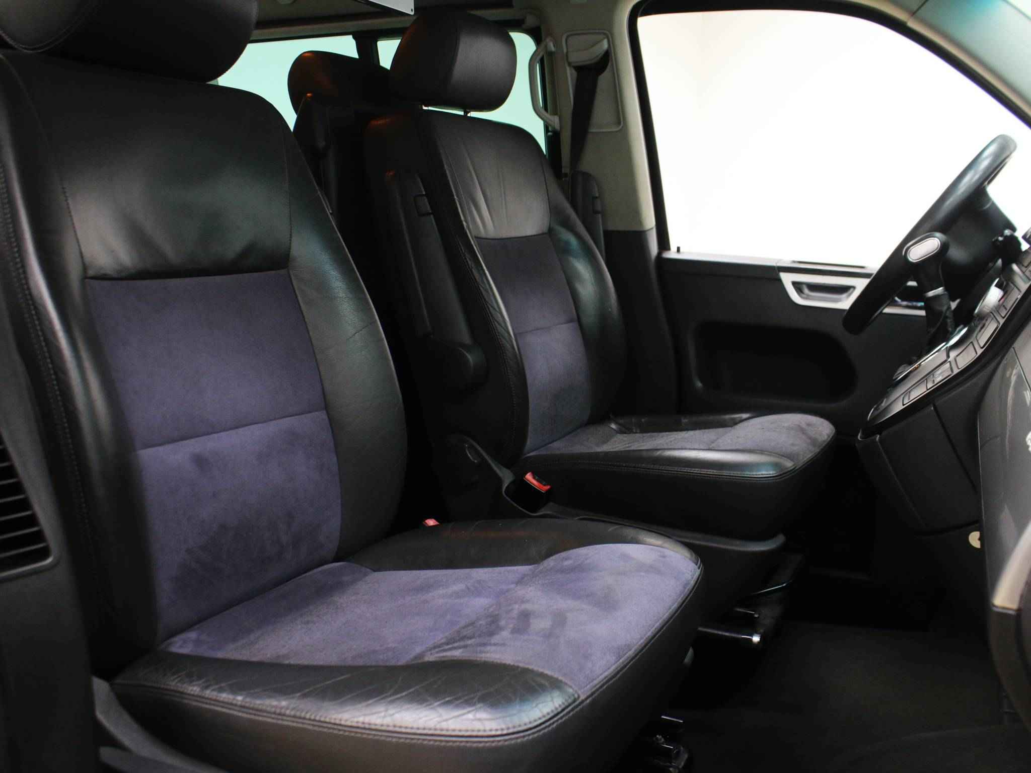 Volkswagen Multivan, T5