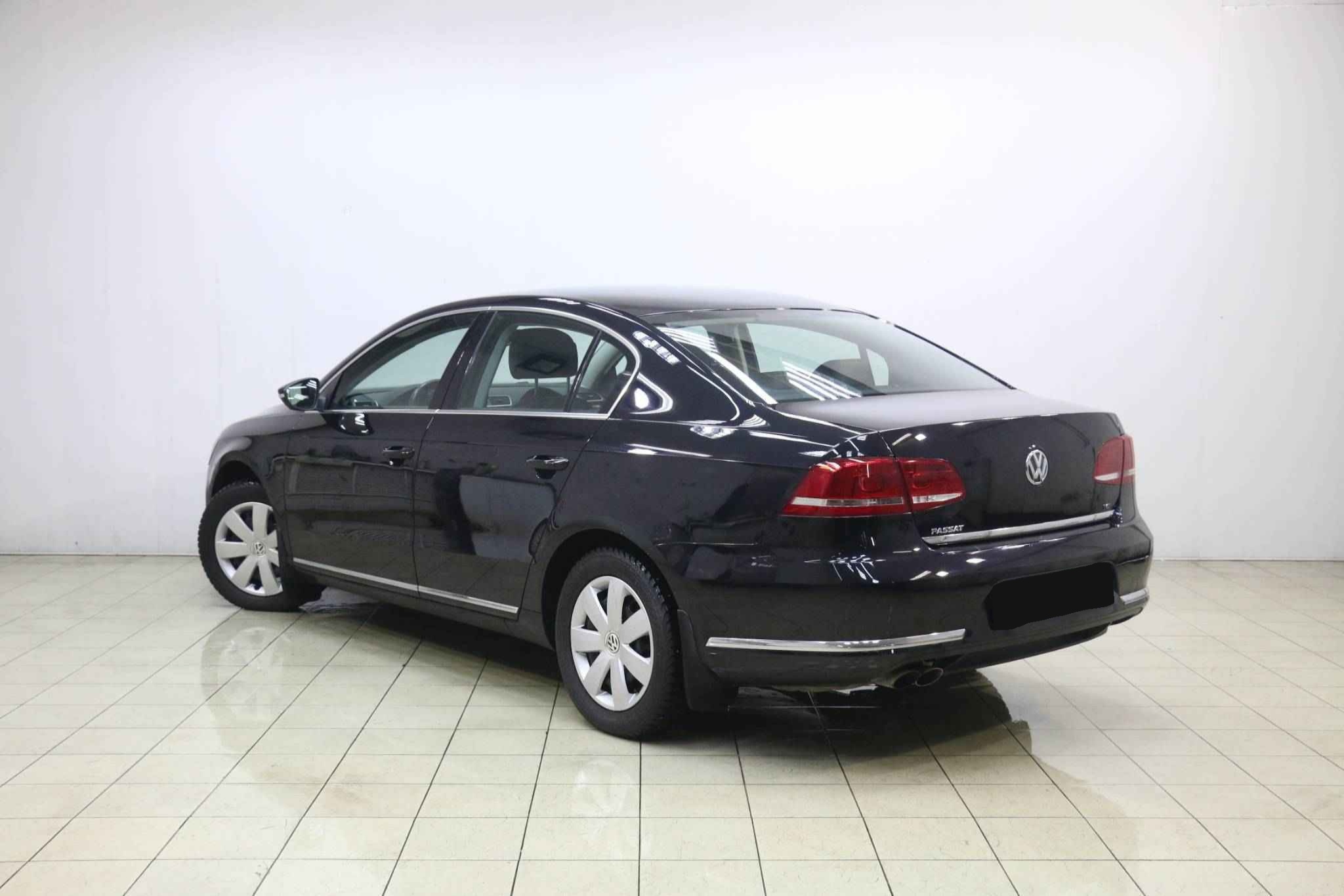 Volkswagen Passat, B7