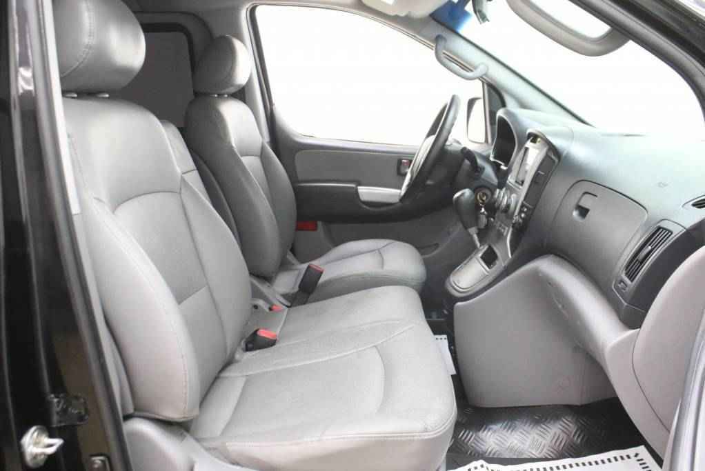 Hyundai Grand Starex, I