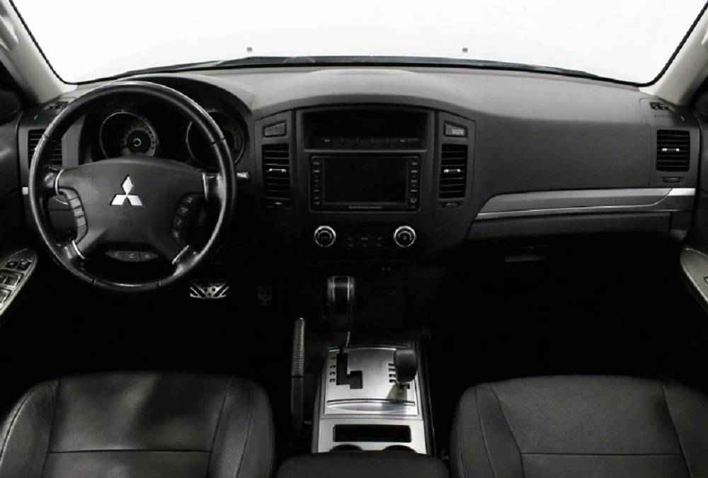 Mitsubishi Pajero, IV