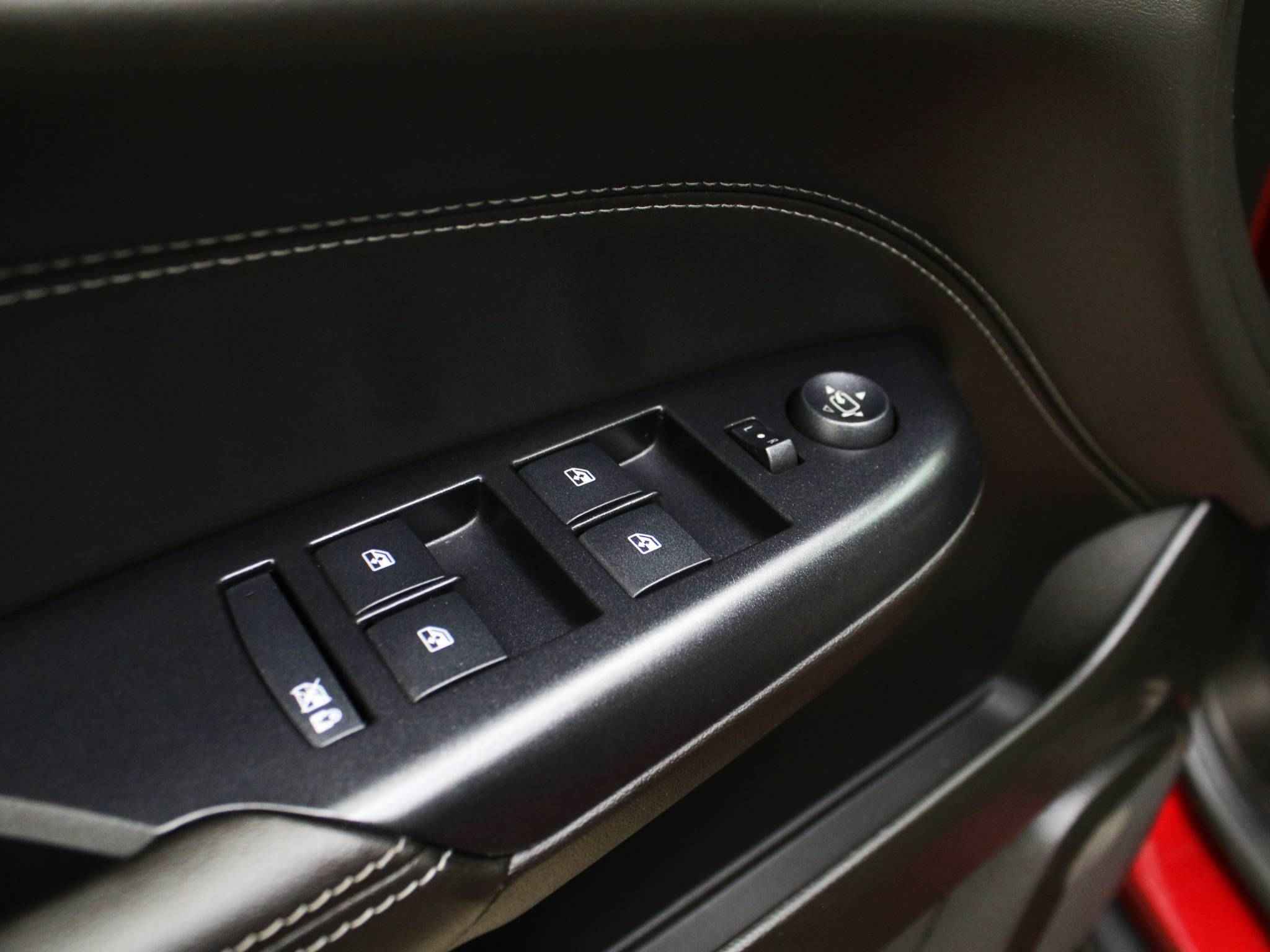 Cadillac SRX, II Рестайлинг