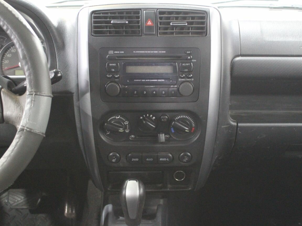 Suzuki Jimny Sierra, 2010