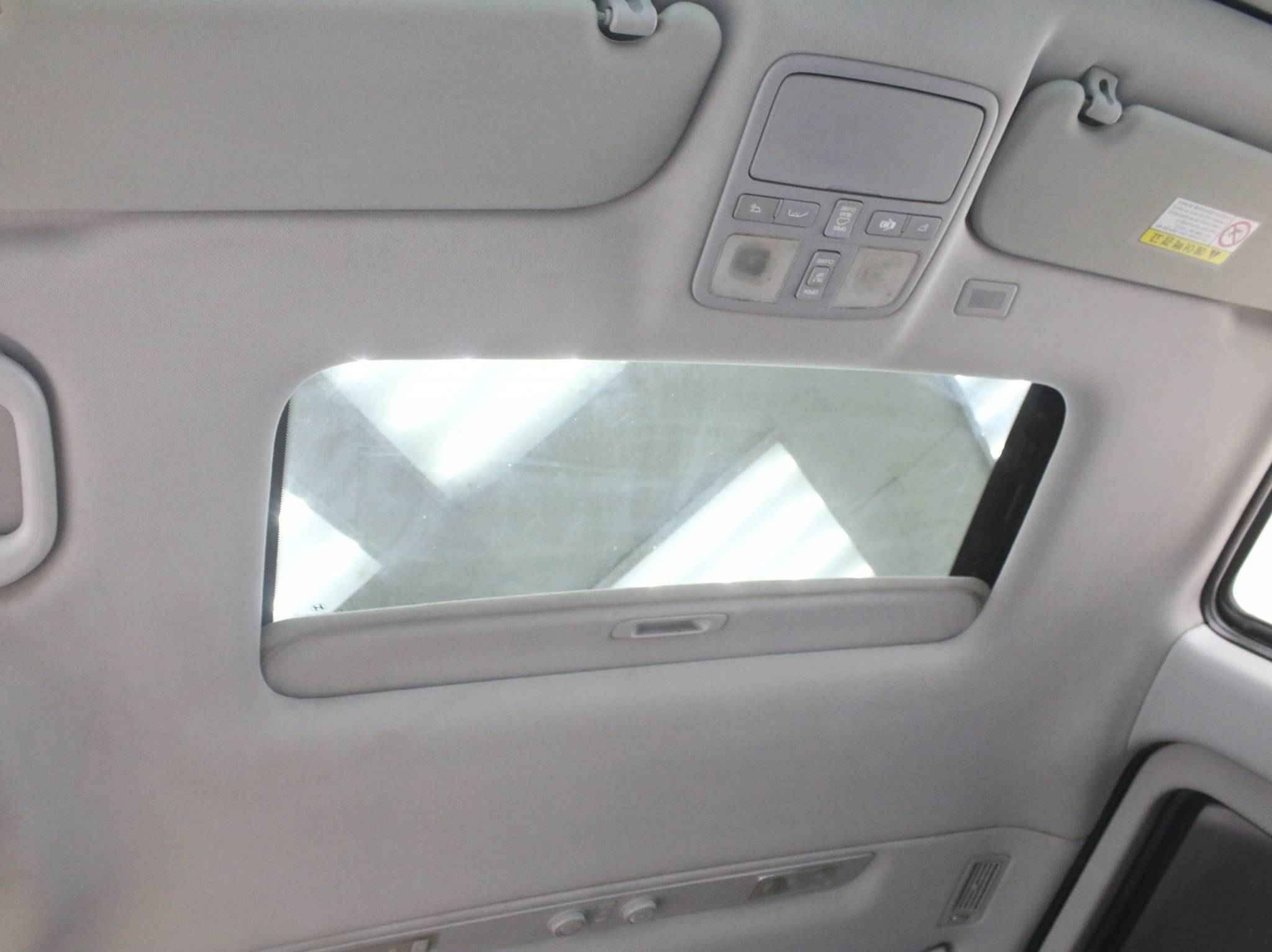 Hyundai Grand Starex, I