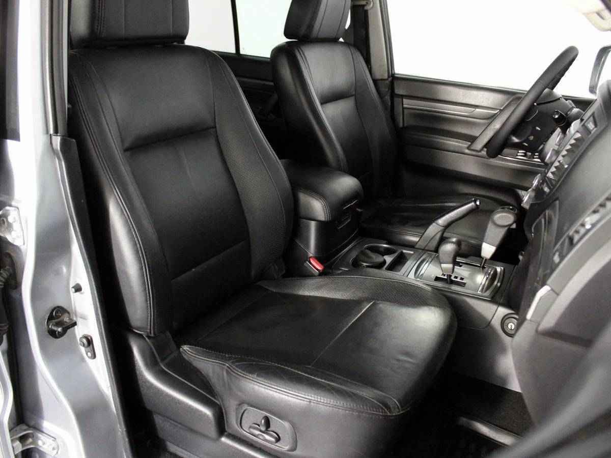 Mitsubishi Pajero, IV