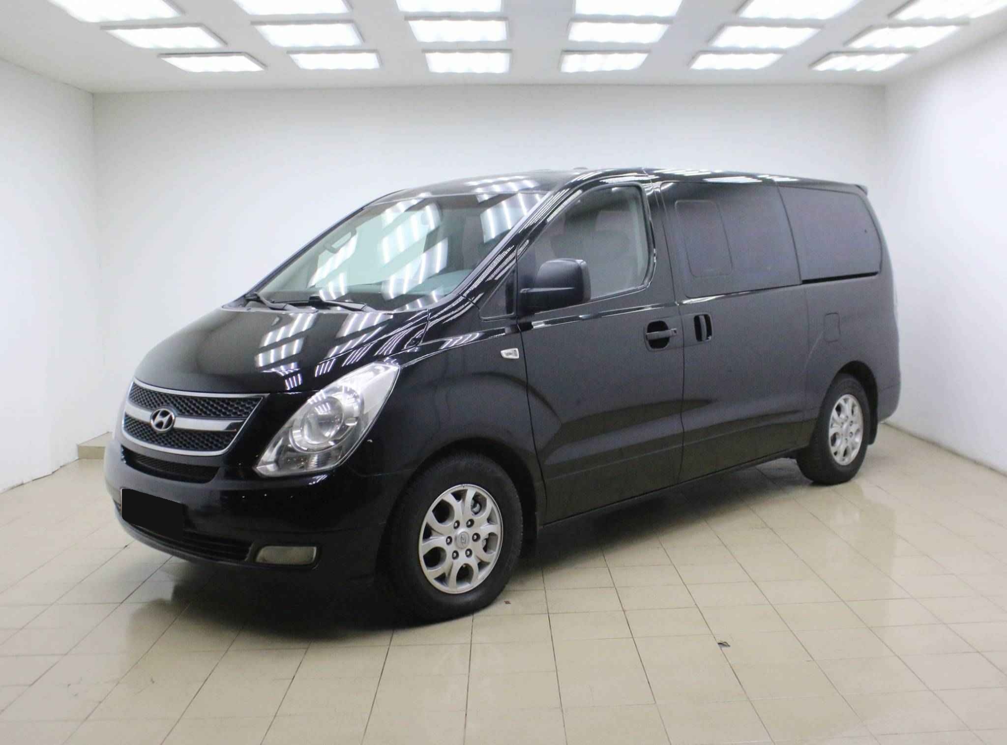 Hyundai Grand Starex, I