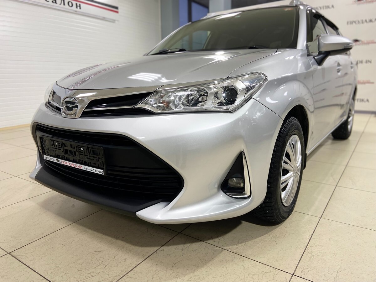 Toyota Corolla Fielder, 2018