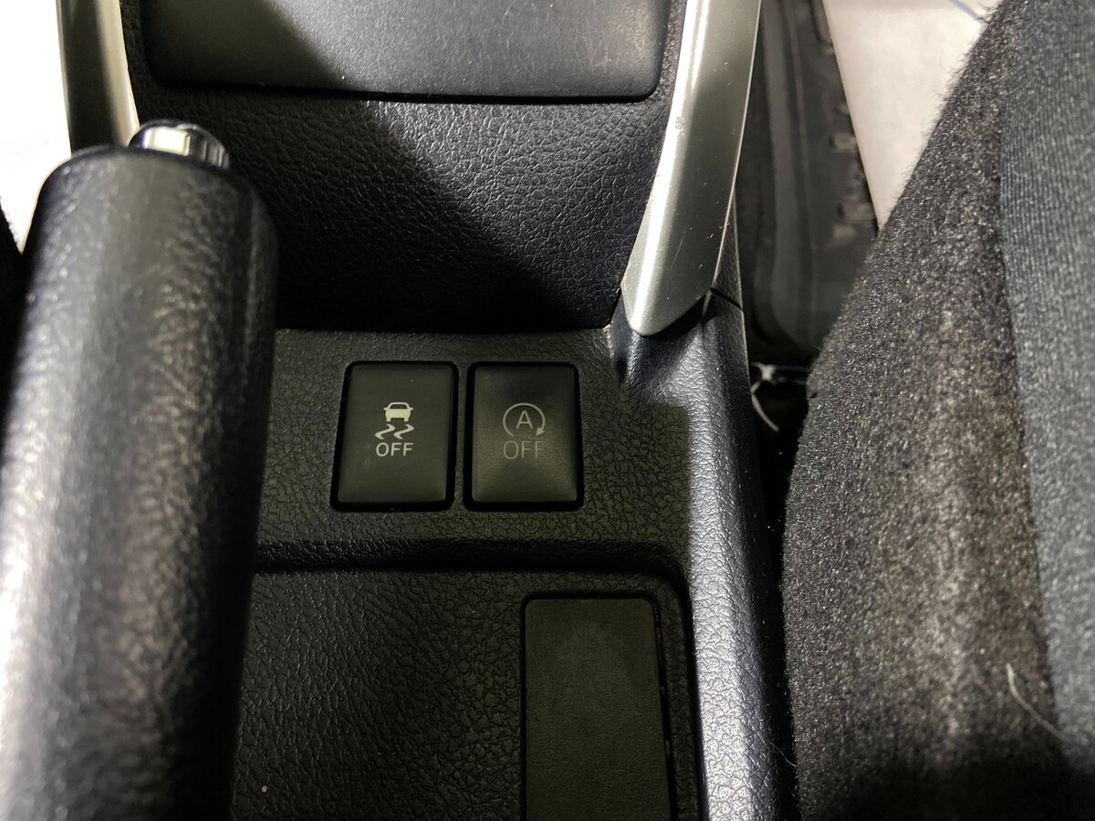 Toyota Corolla Fielder, 2018