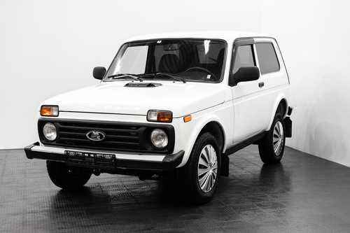 LADA (ВАЗ) 2121