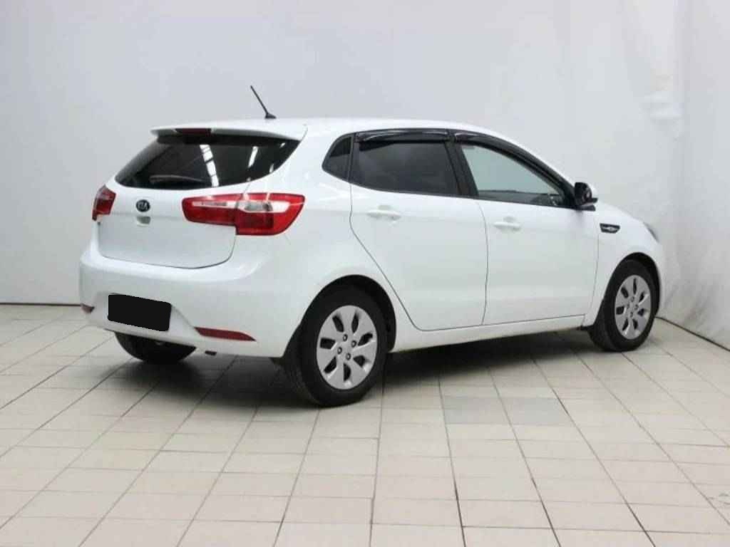 Kia Rio, III