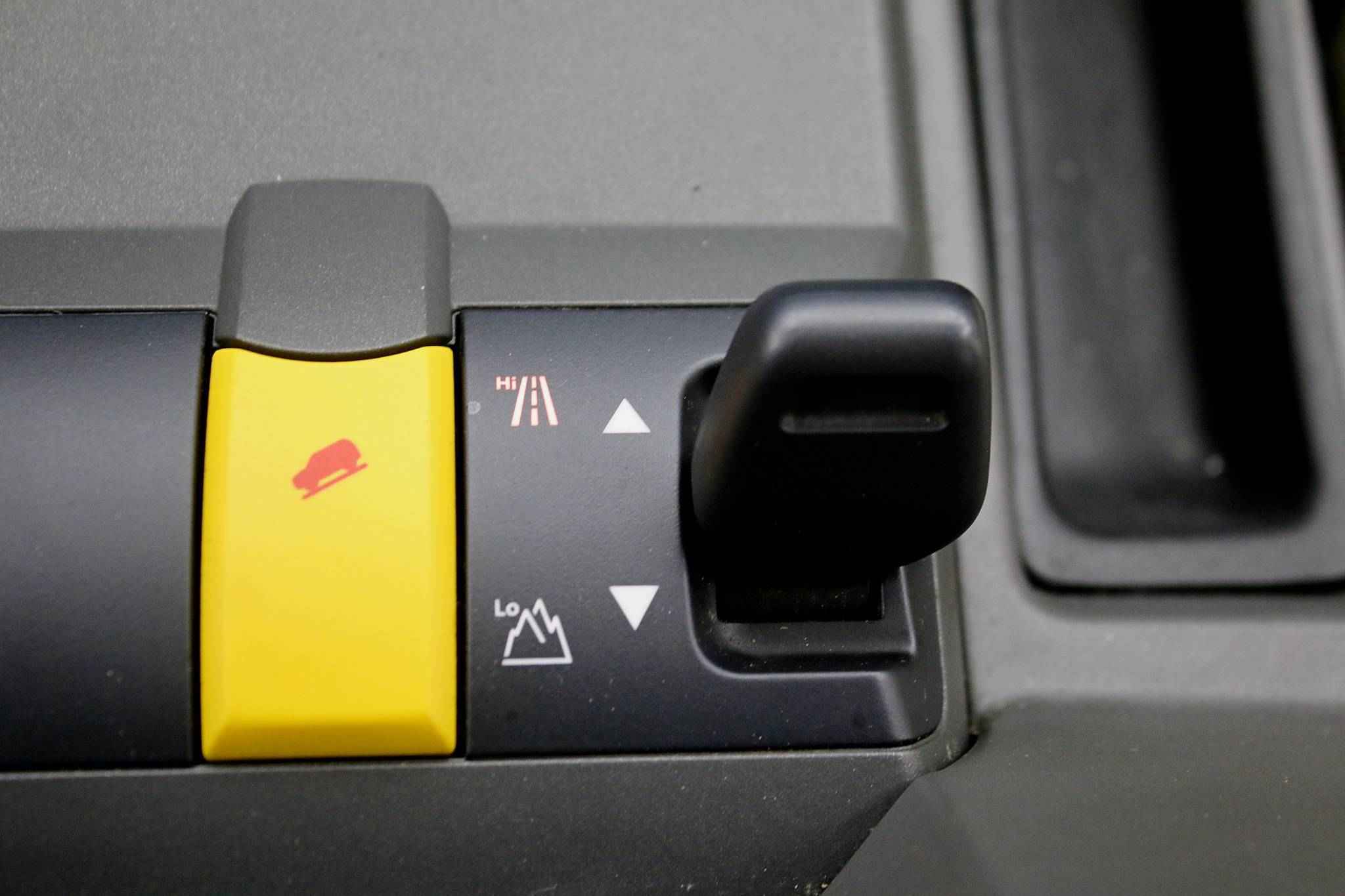 Land Rover Discovery, III