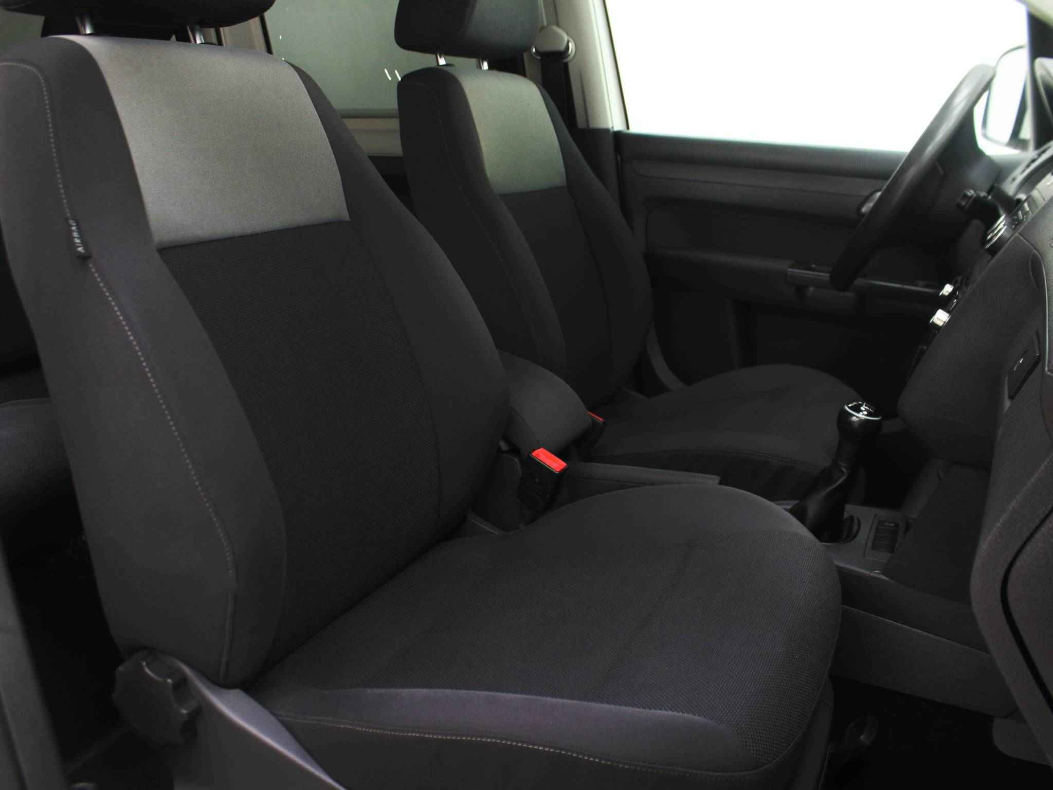 Volkswagen Caddy, III Рестайлинг