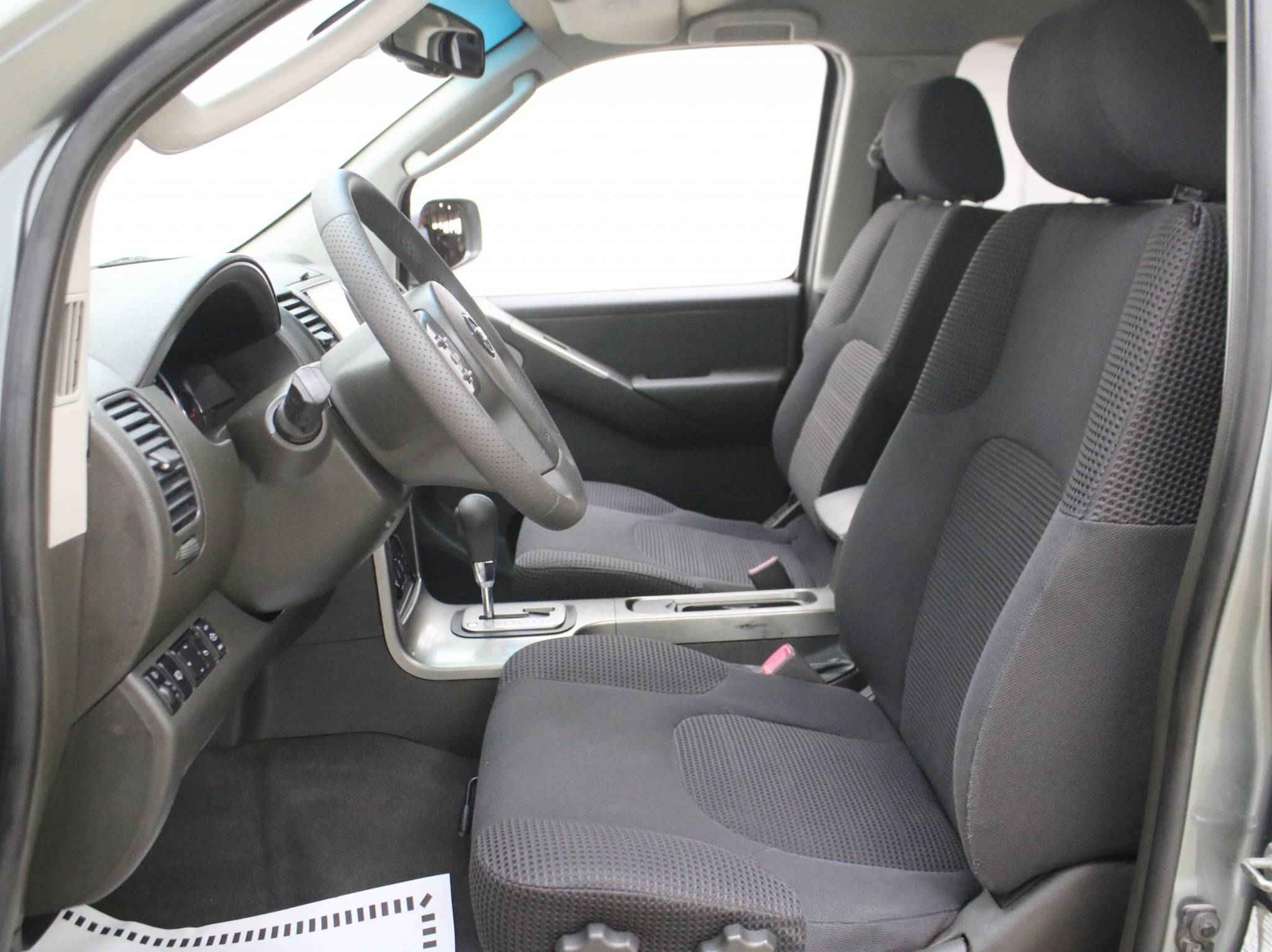 Nissan Pathfinder, III