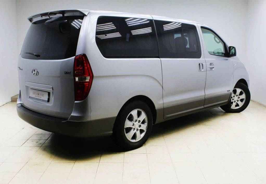 Hyundai Grand Starex, I