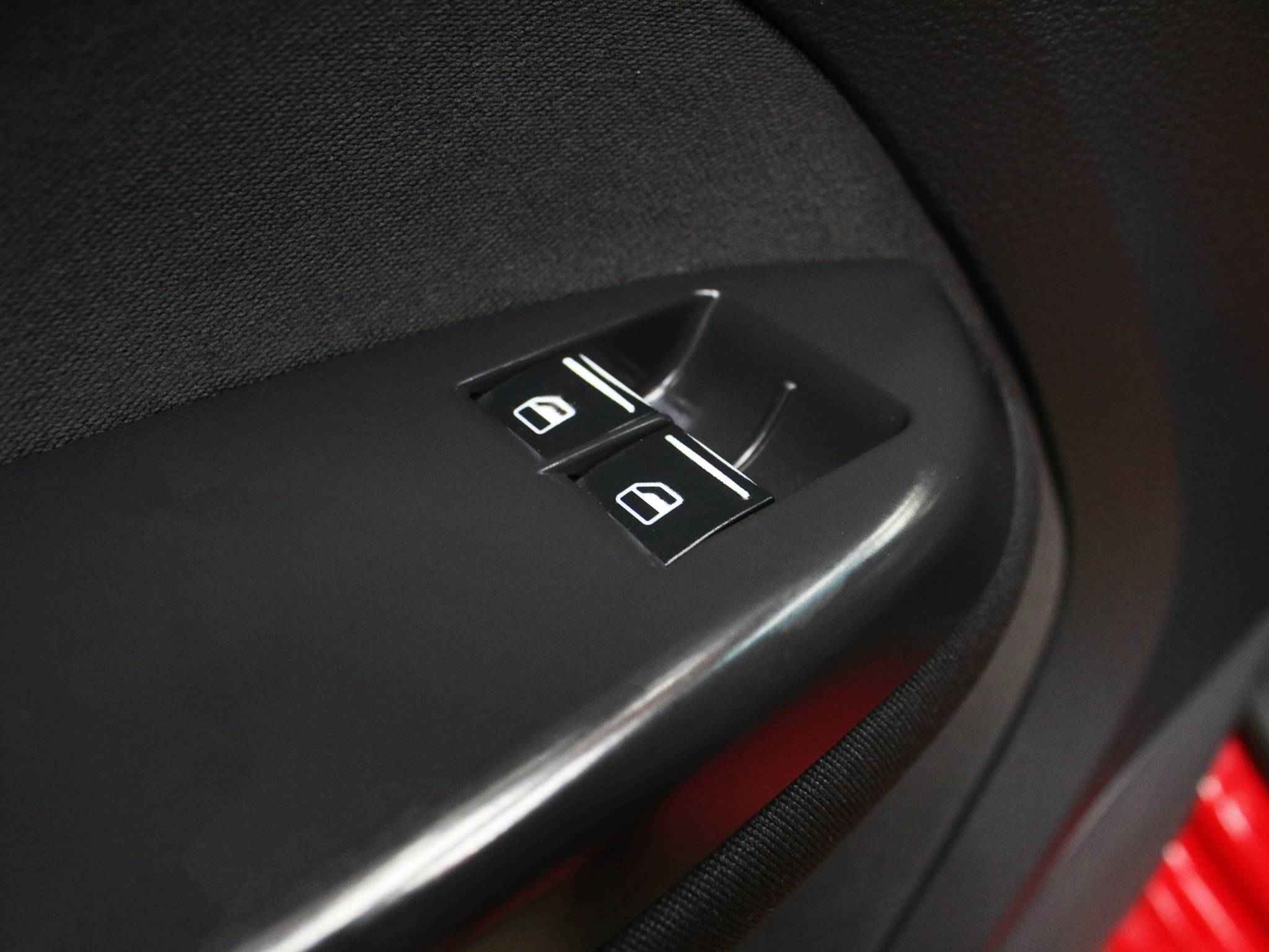 Volkswagen Caddy, III Рестайлинг