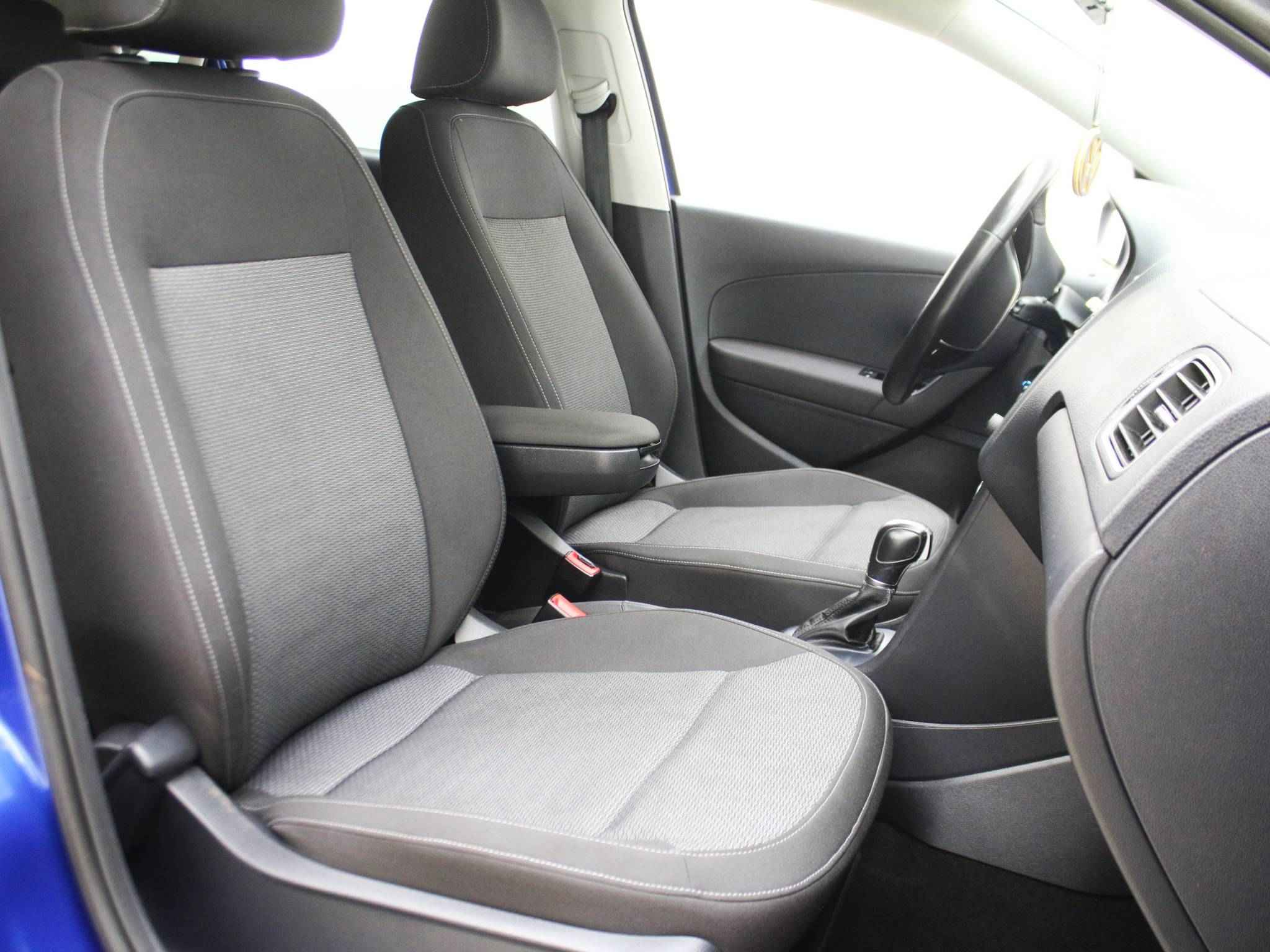 Volkswagen Polo, V Рестайлинг